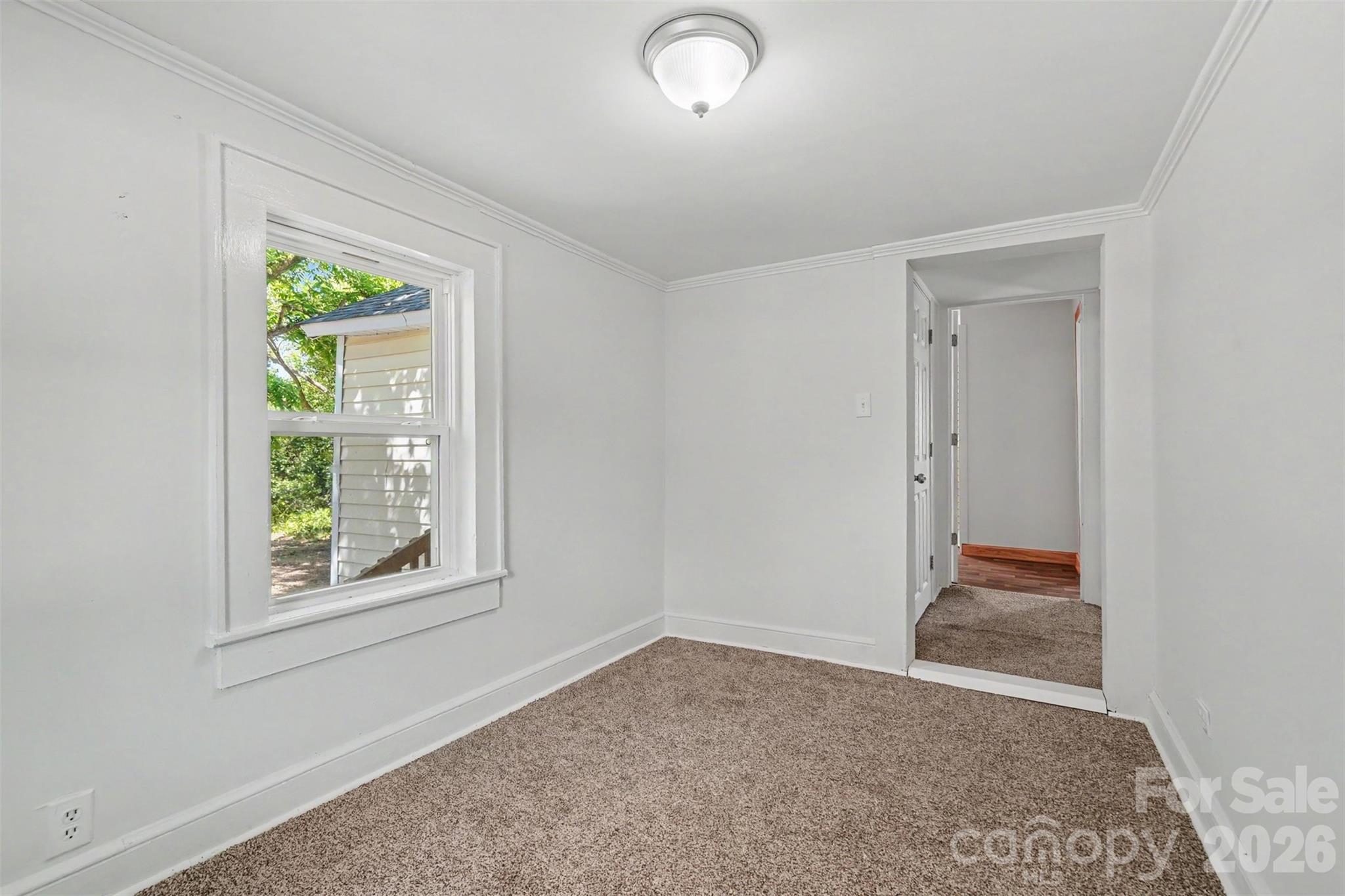 503 E Mcgregor Street Property Photo 12