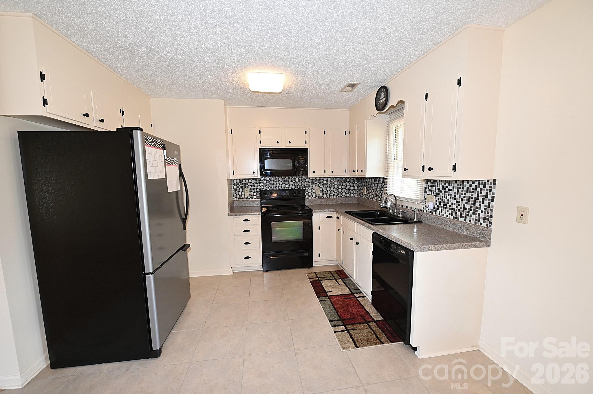 4445 Sulphur Springs Road Property Photo 5