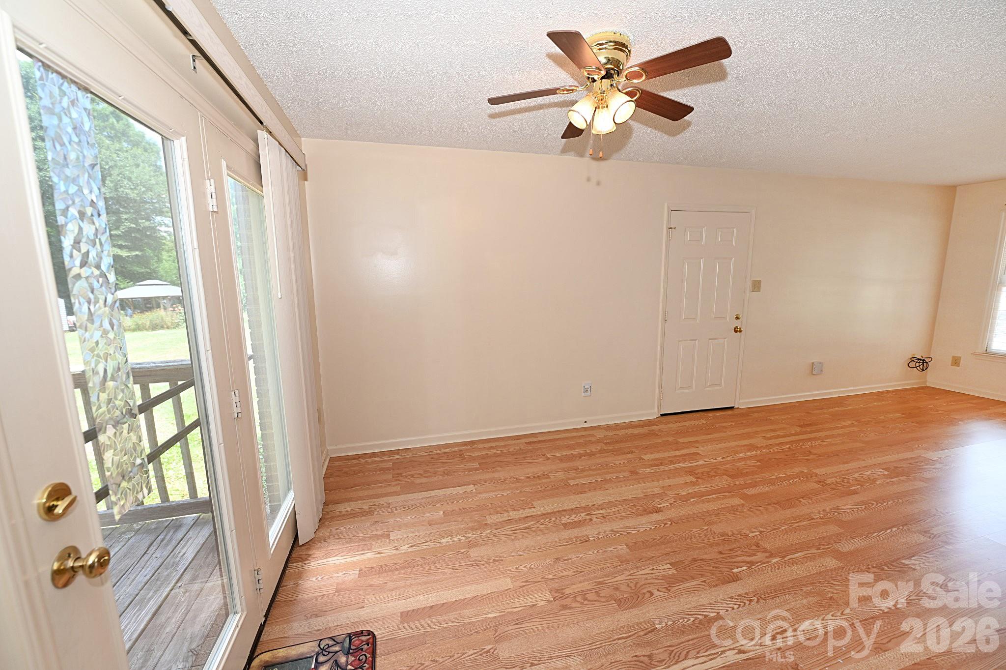 4445 Sulphur Springs Road Property Photo 15
