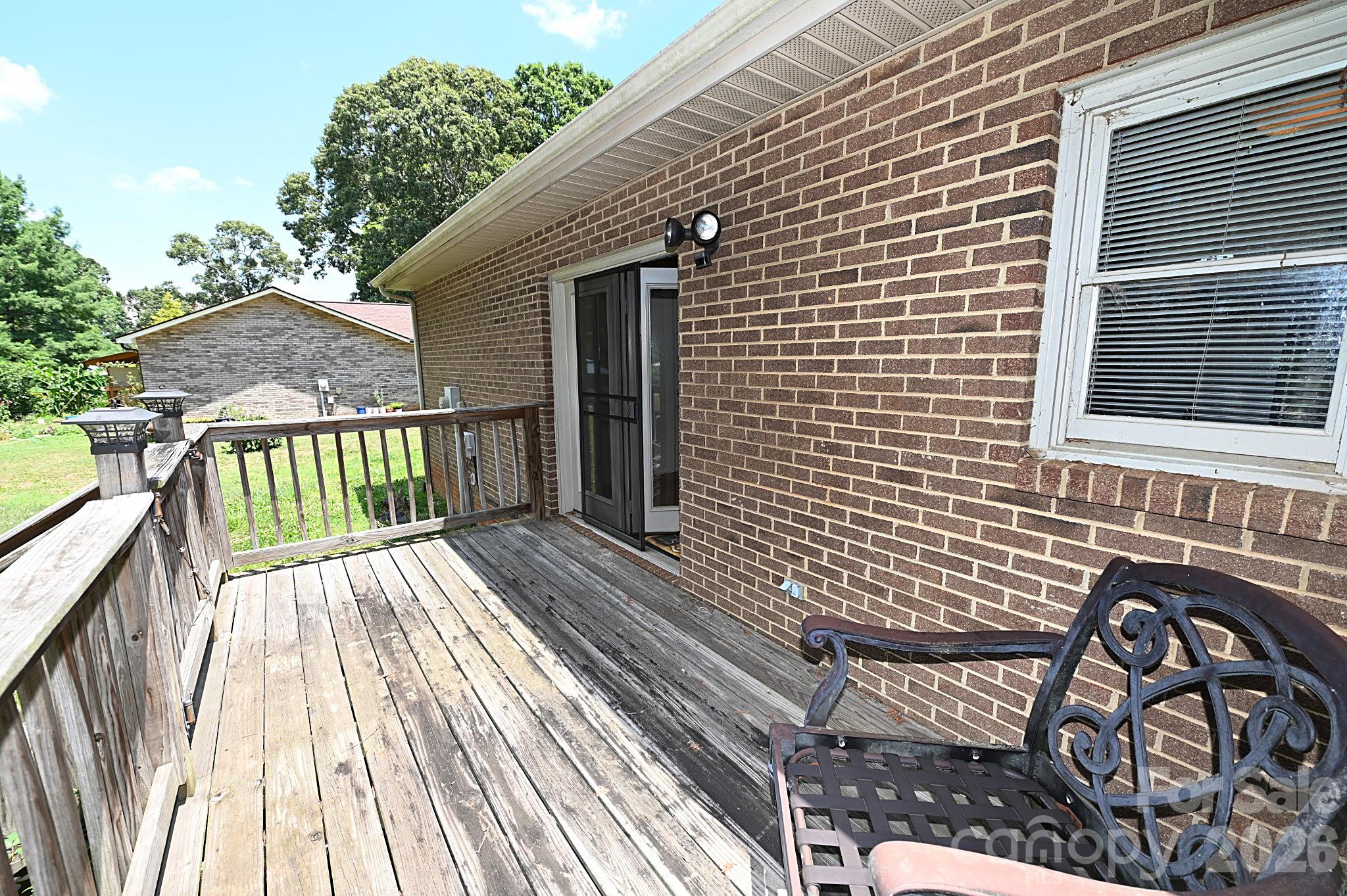 4445 Sulphur Springs Road Property Photo 27
