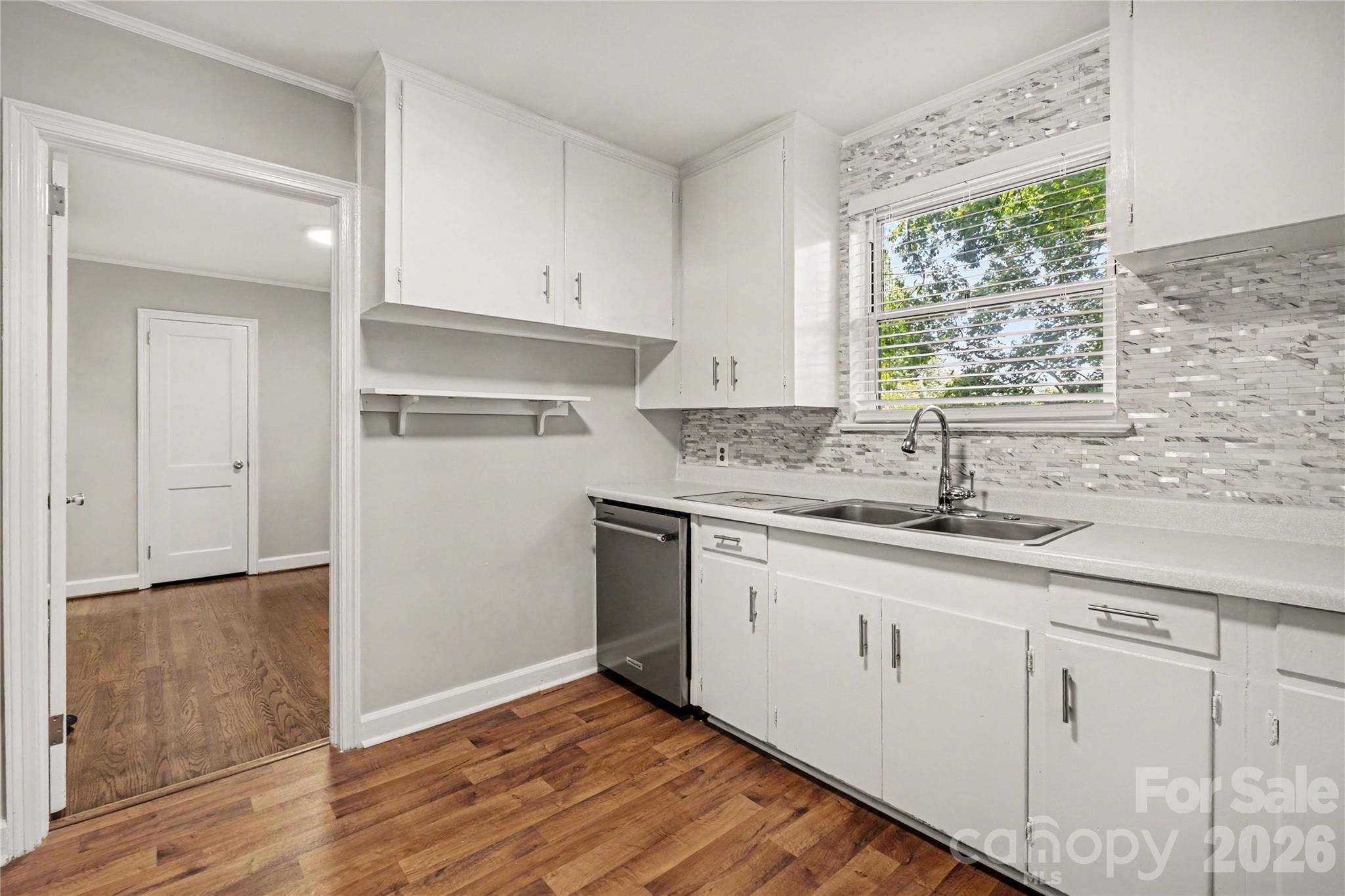3231 Eastwood Drive Property Photo 11