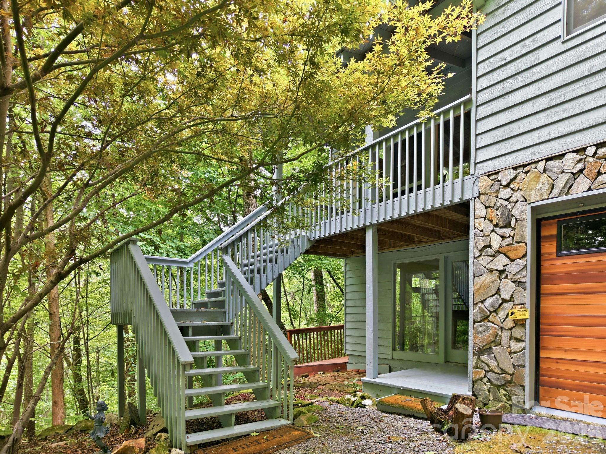 63 Chestnut Forest Road Property Photo 3