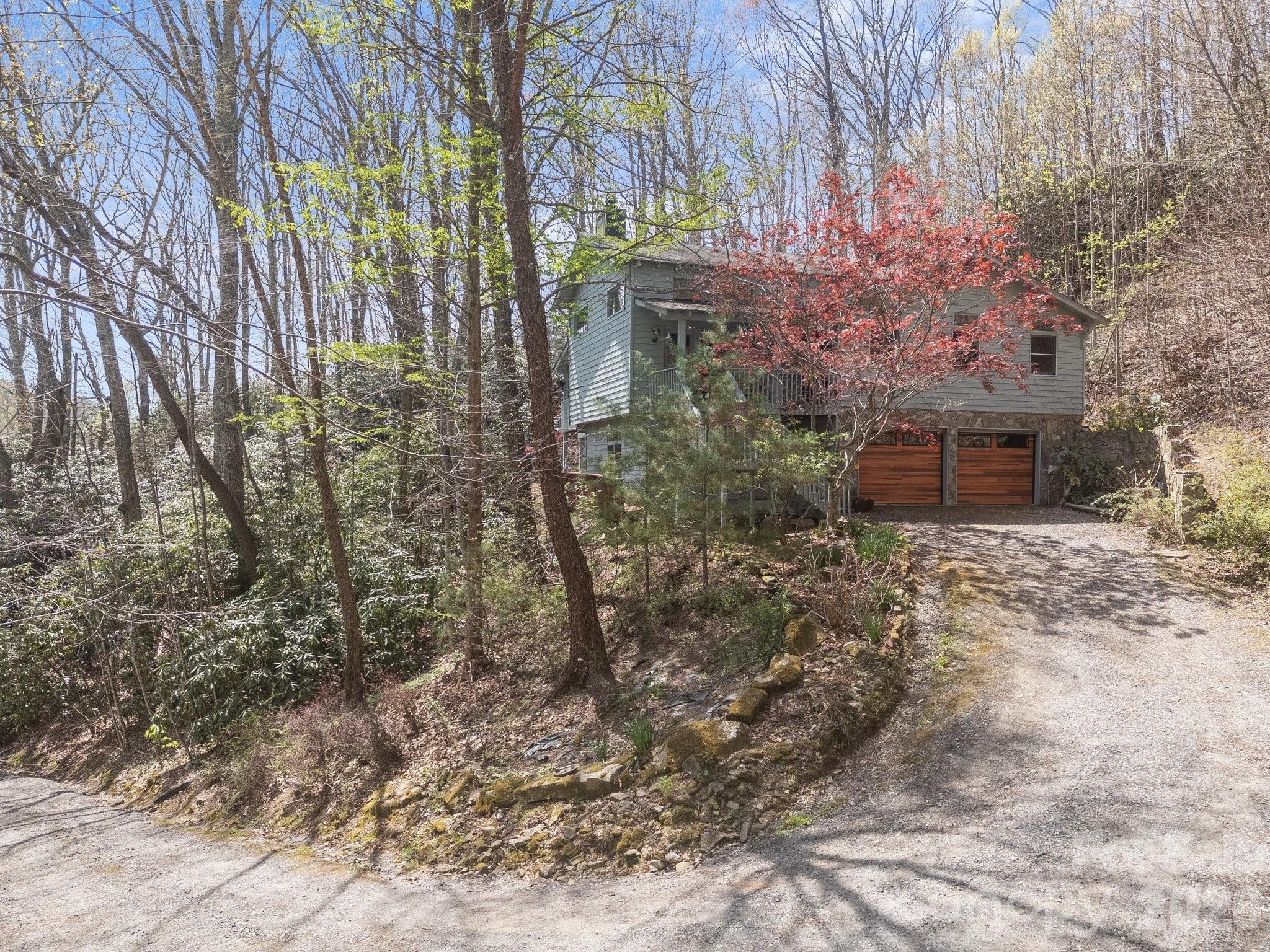 63 Chestnut Forest Road Property Photo 5