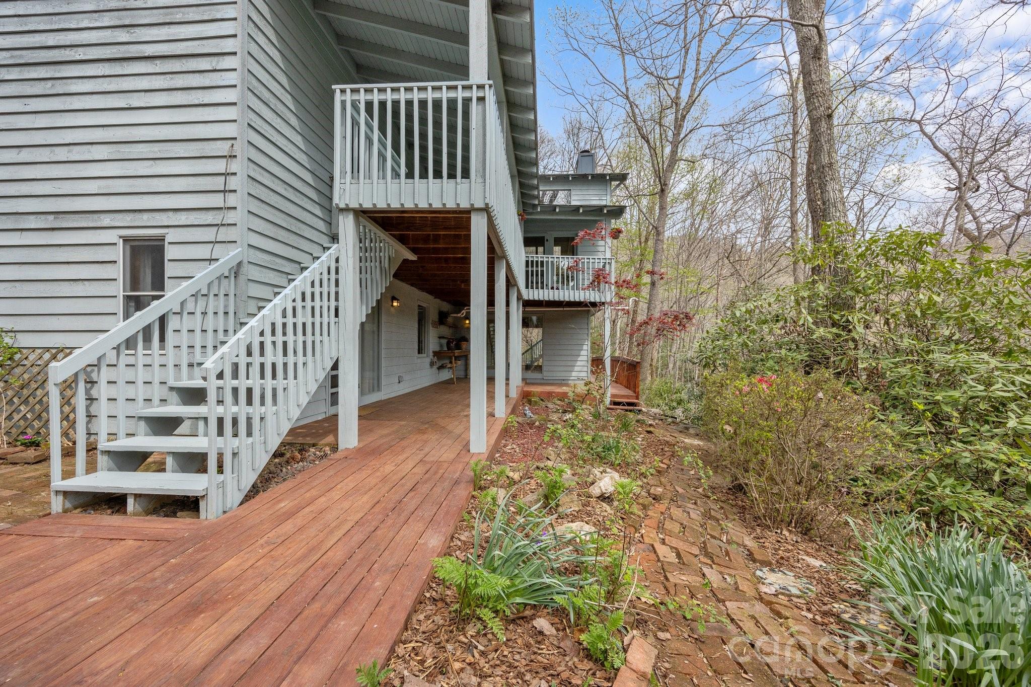 63 Chestnut Forest Road Property Photo 40