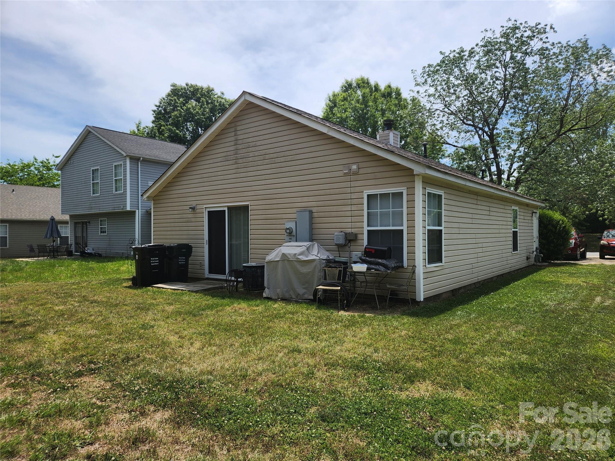 3077 Champion Lane Property Photo 7