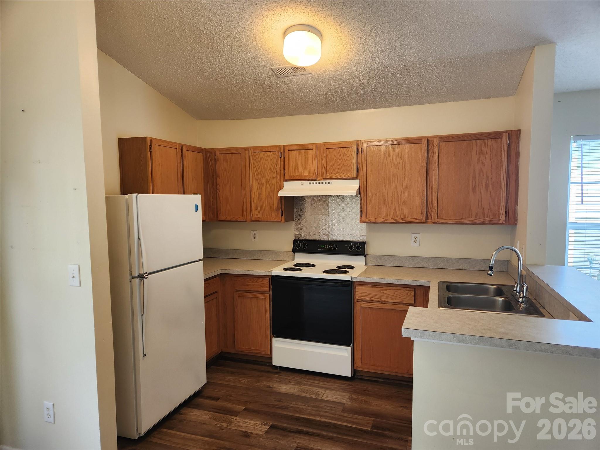3077 Champion Lane Property Photo 17