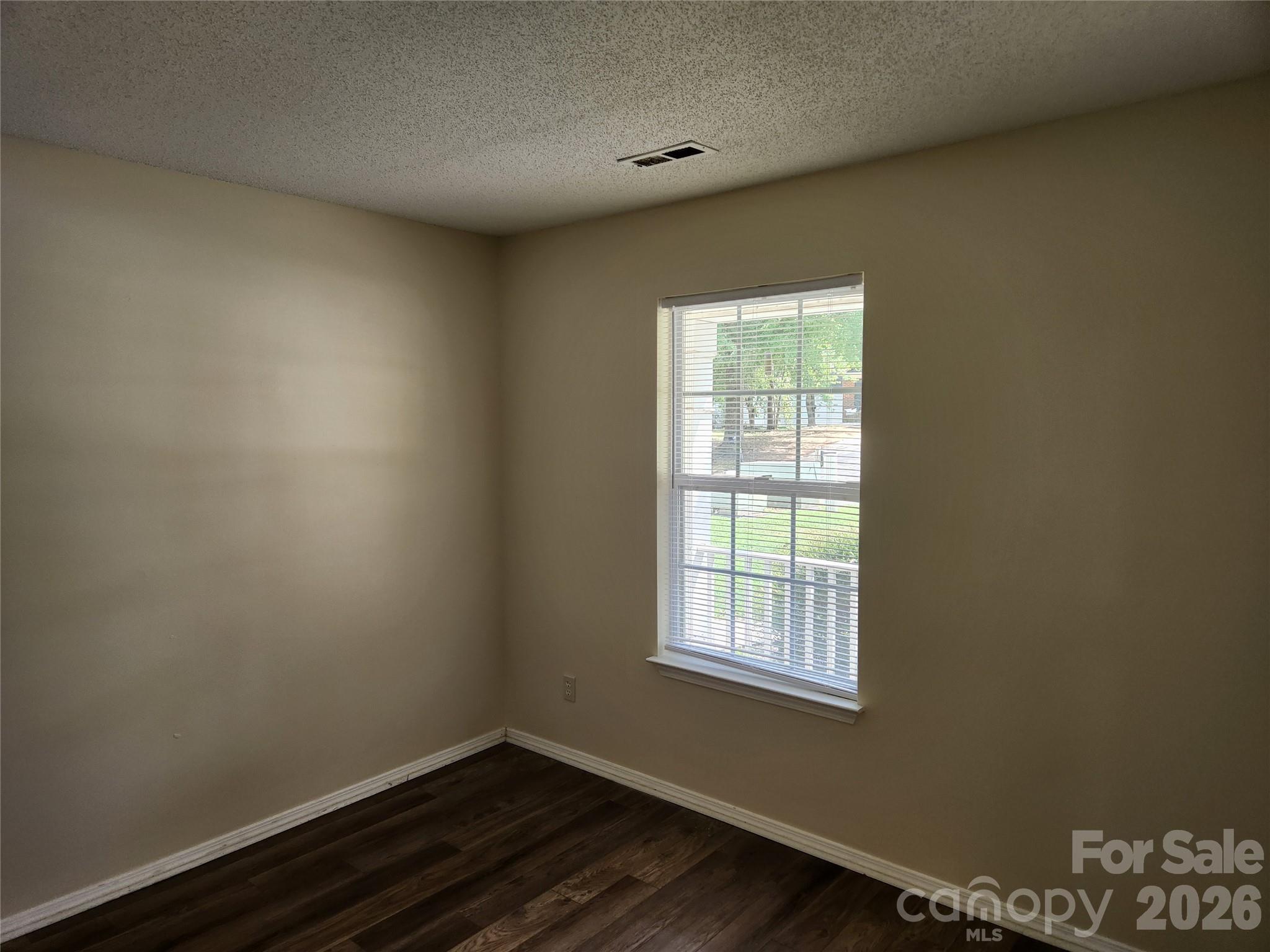 3077 Champion Lane Property Photo 21