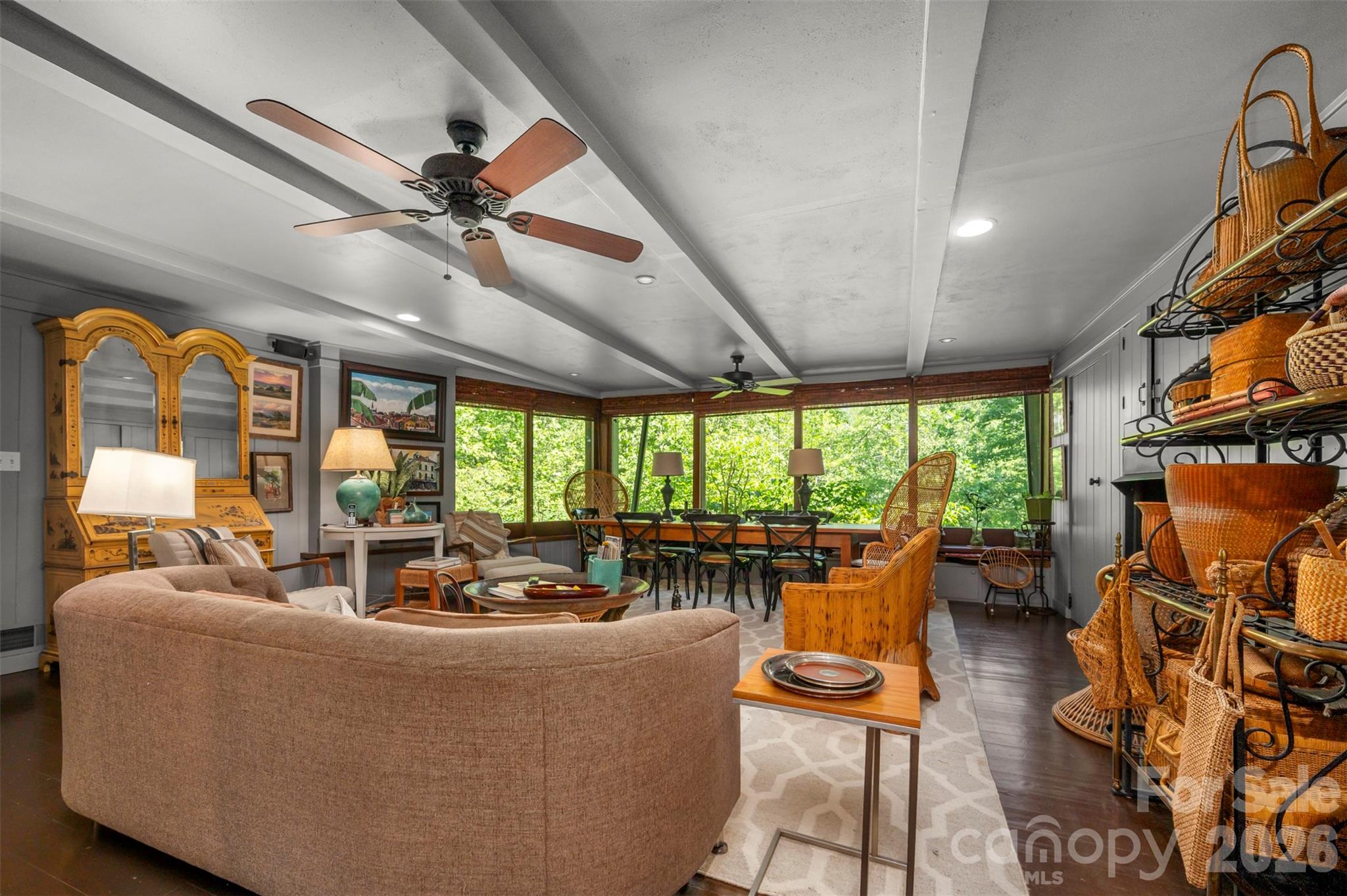 484 Sourwood Ridge Road Property Photo 4