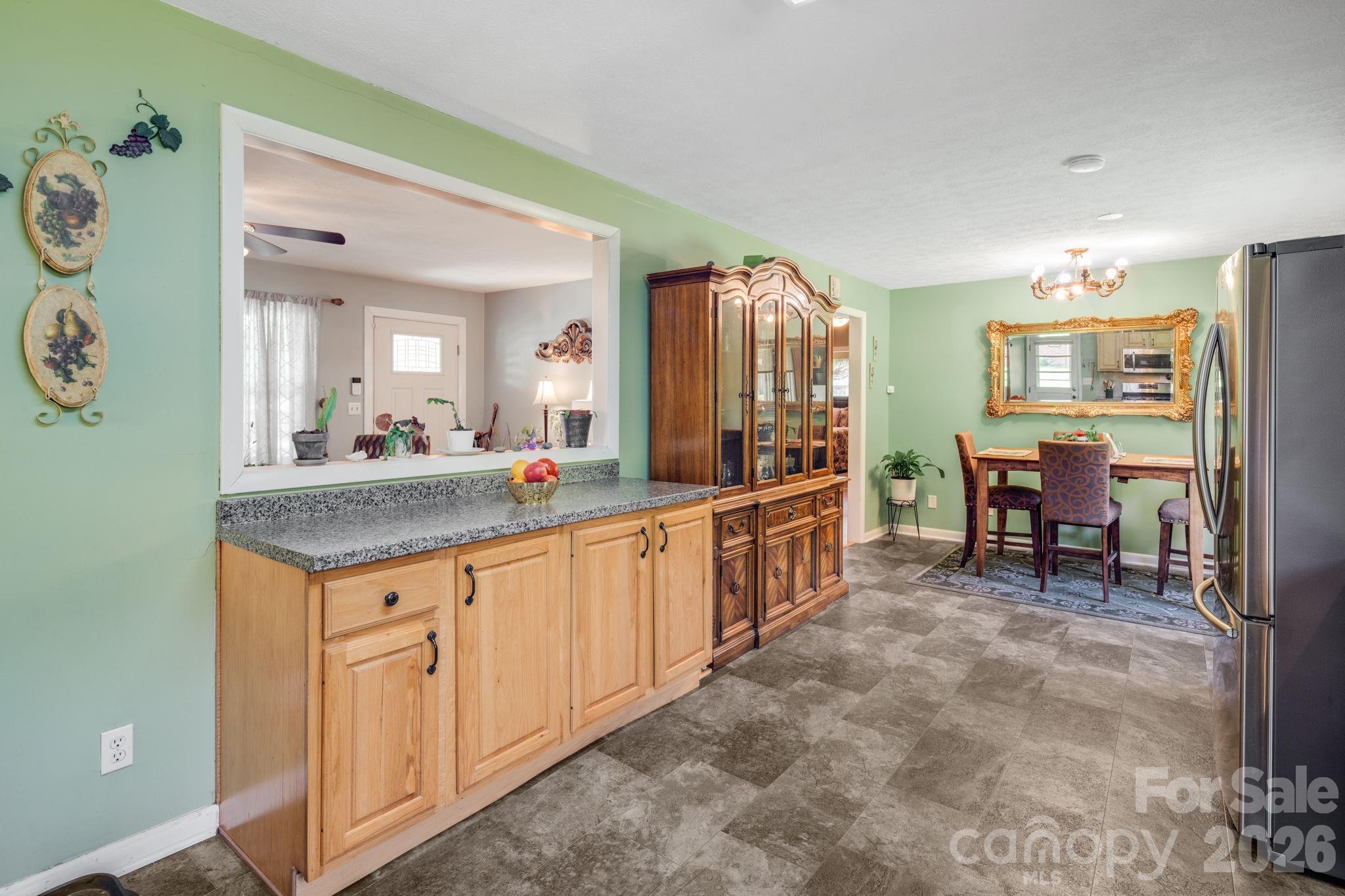 458 Beach Drive Property Photo 14