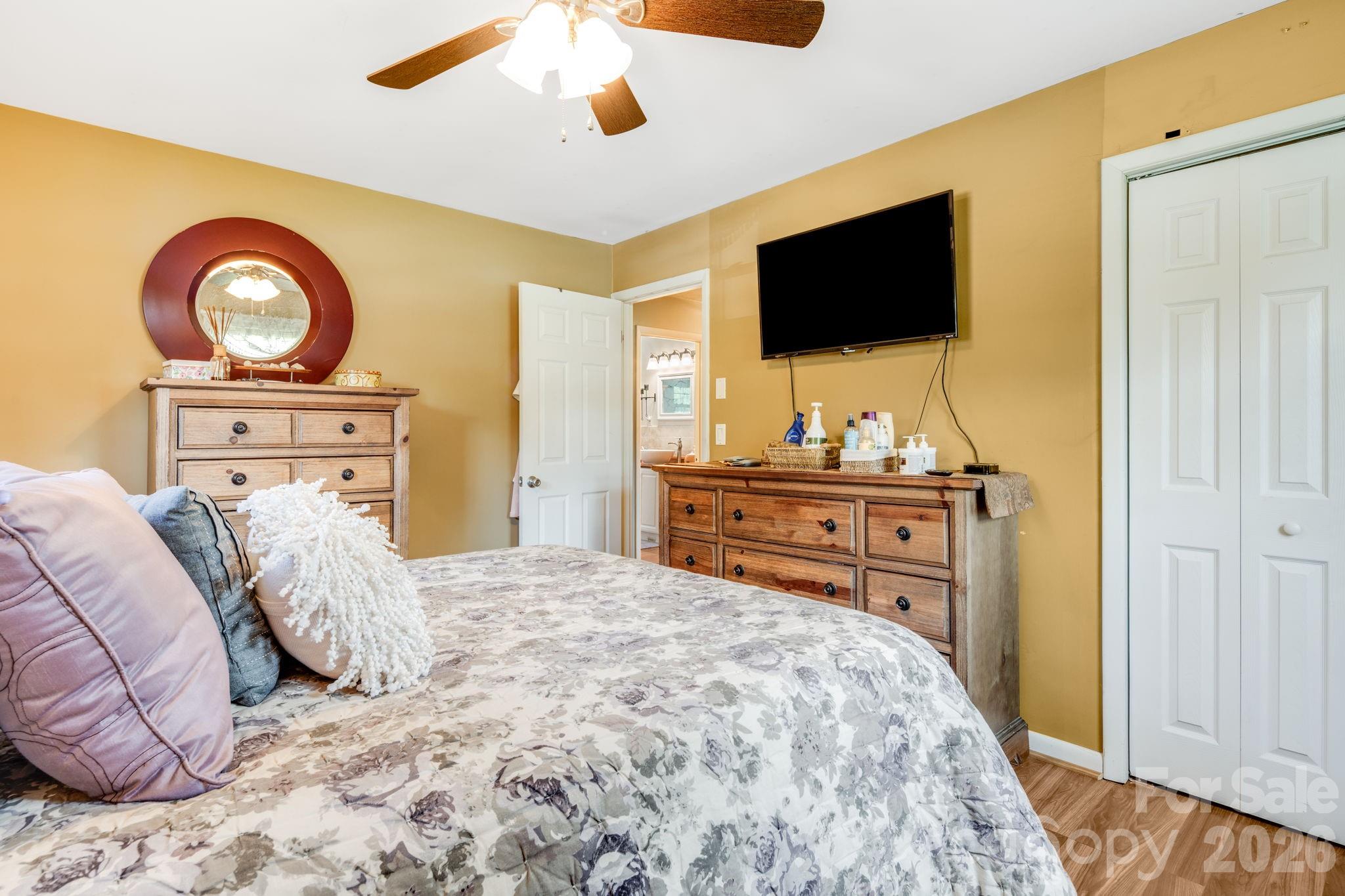 458 Beach Drive Property Photo 18