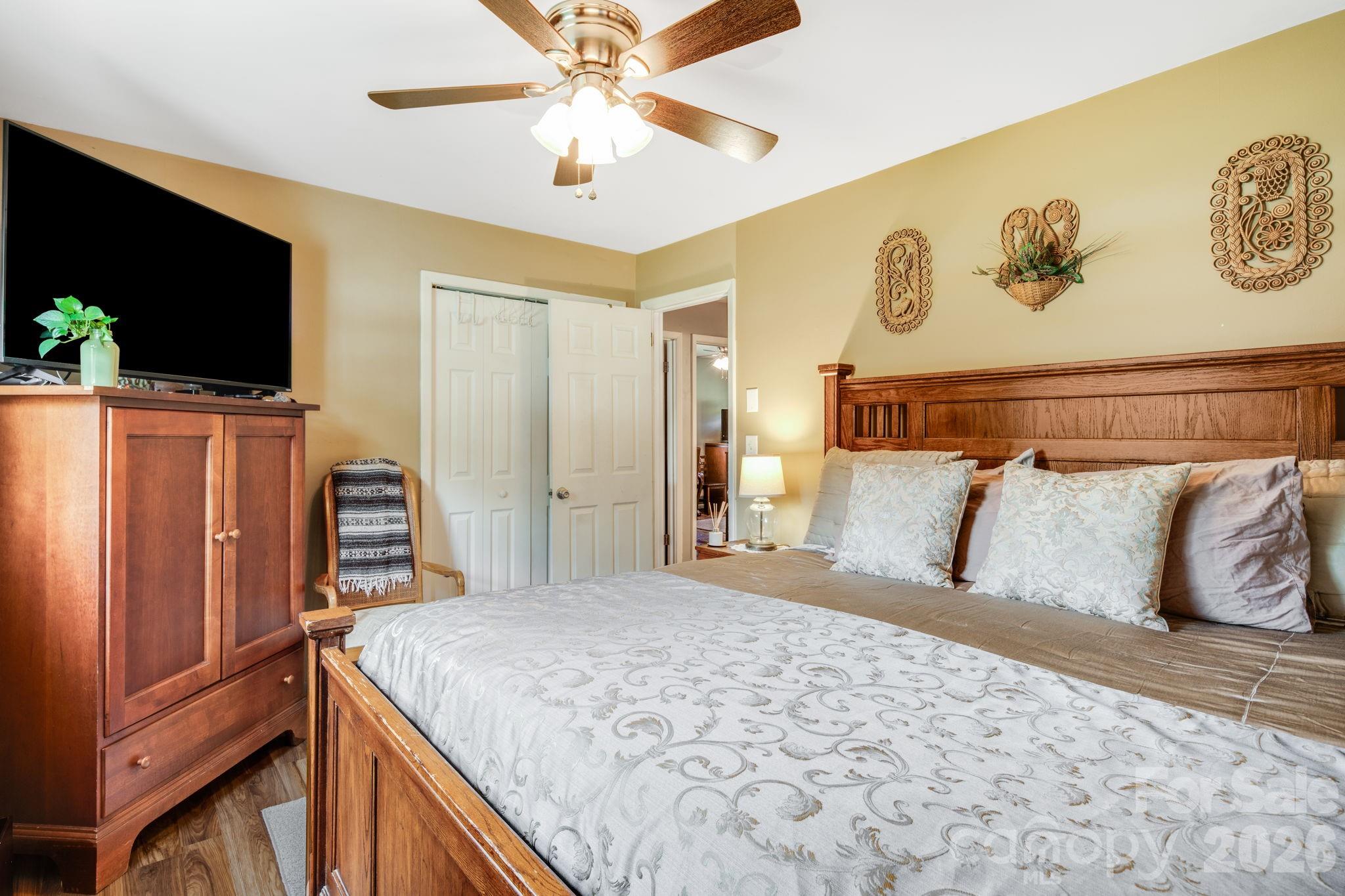 458 Beach Drive Property Photo 24