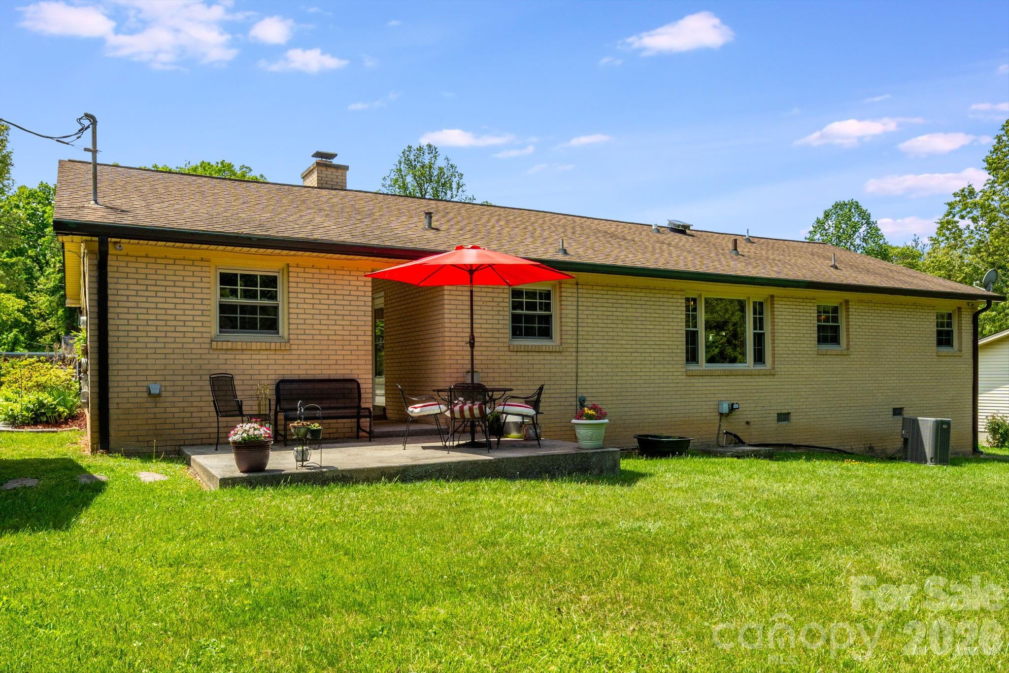 458 Beach Drive Property Photo 25
