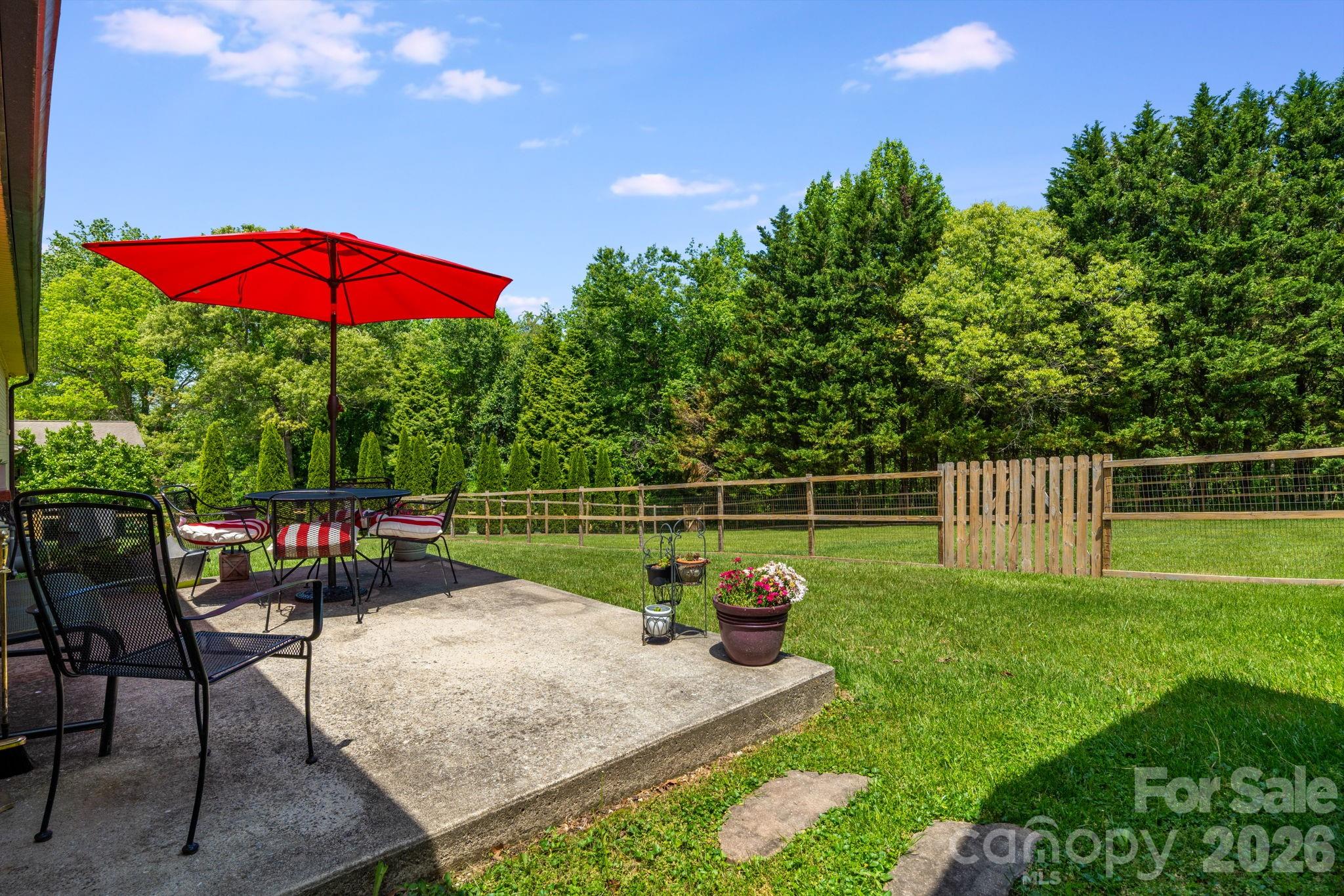 458 Beach Drive Property Photo 26