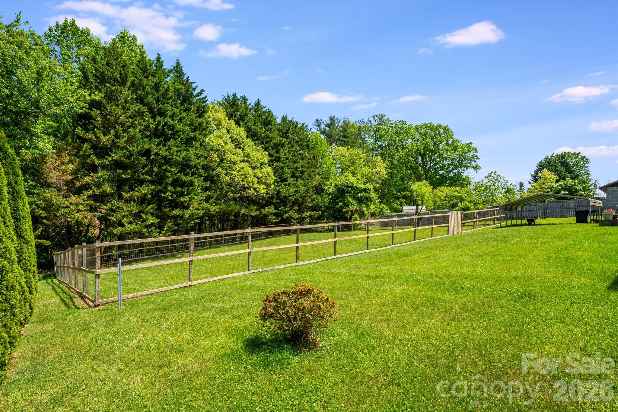458 Beach Drive Property Photo 28