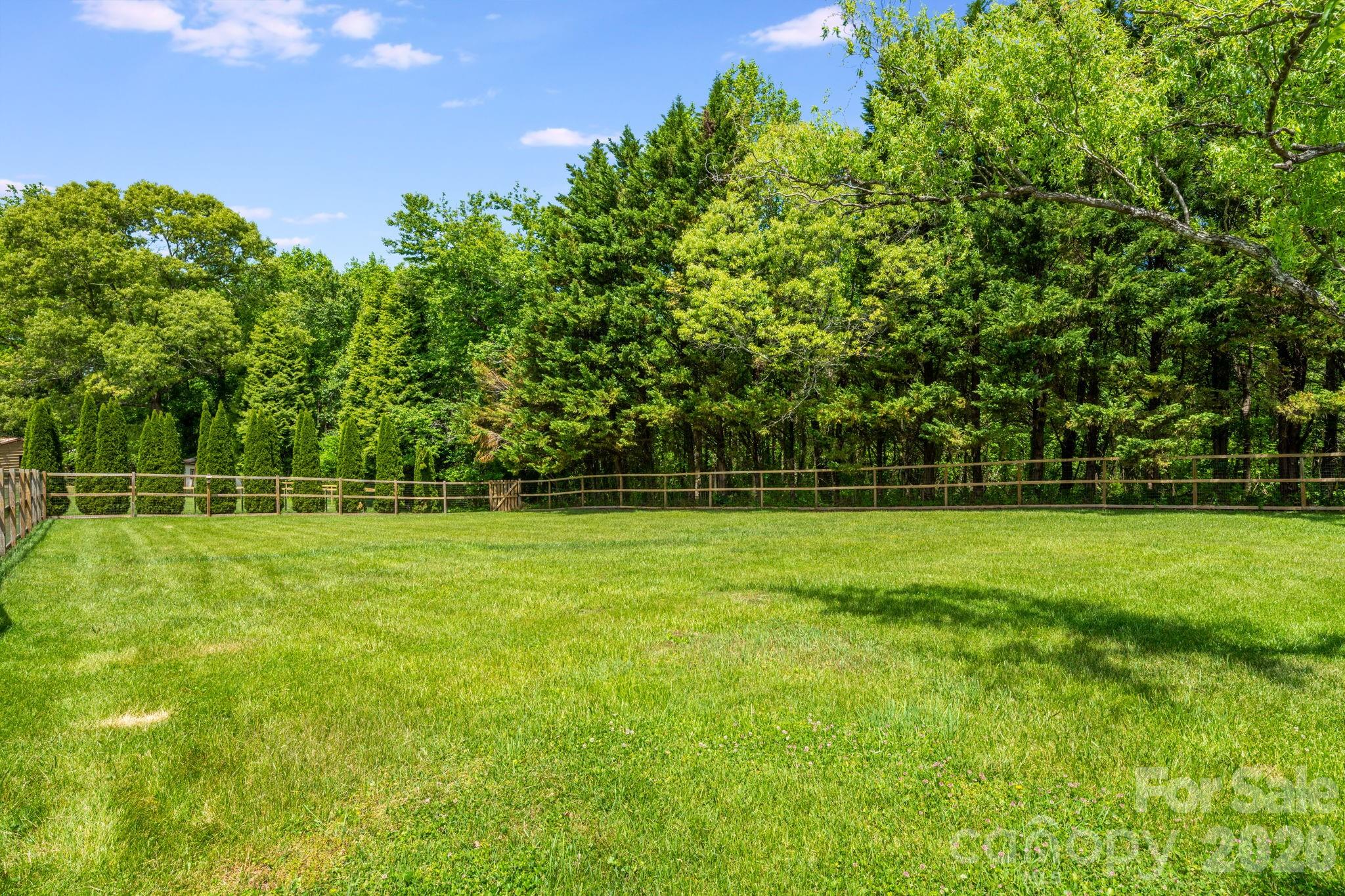 458 Beach Drive Property Photo 29