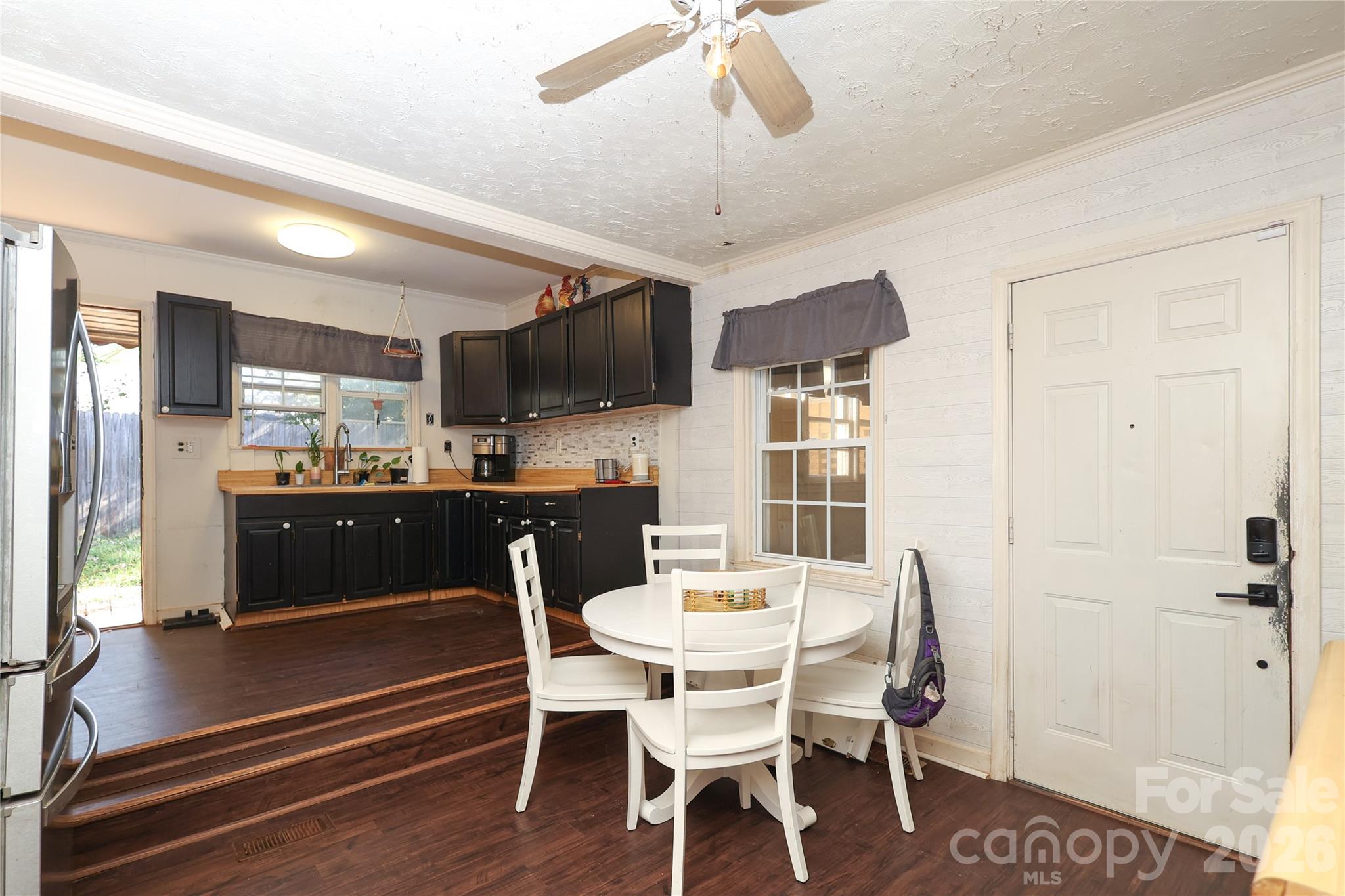 1324 Mason Street Property Photo 20