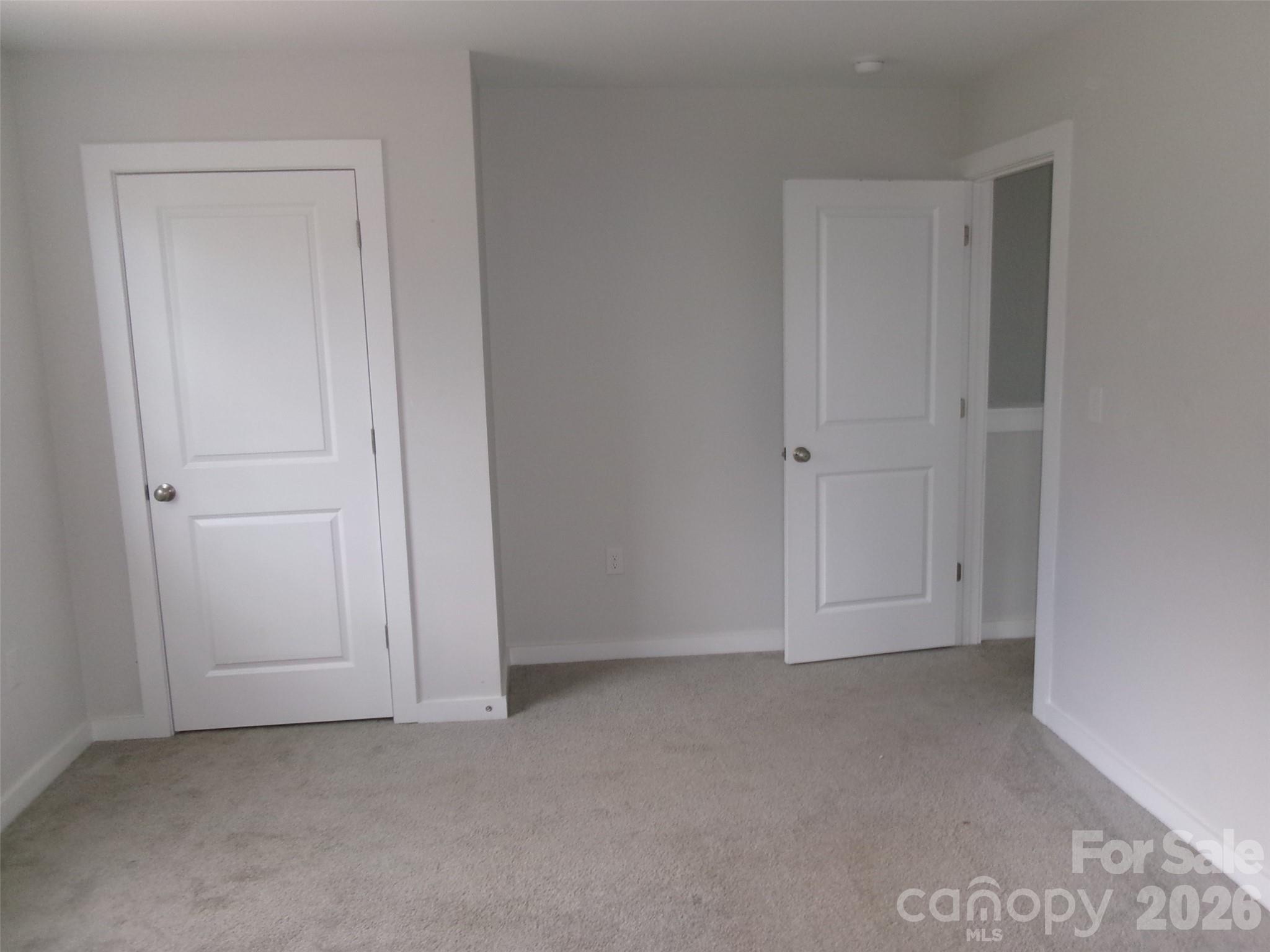 510 Kings Road Property Photo 15