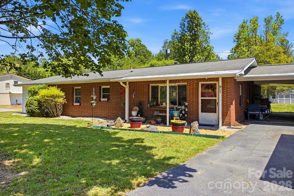 88 Lost Creek Drive Property Photo 1