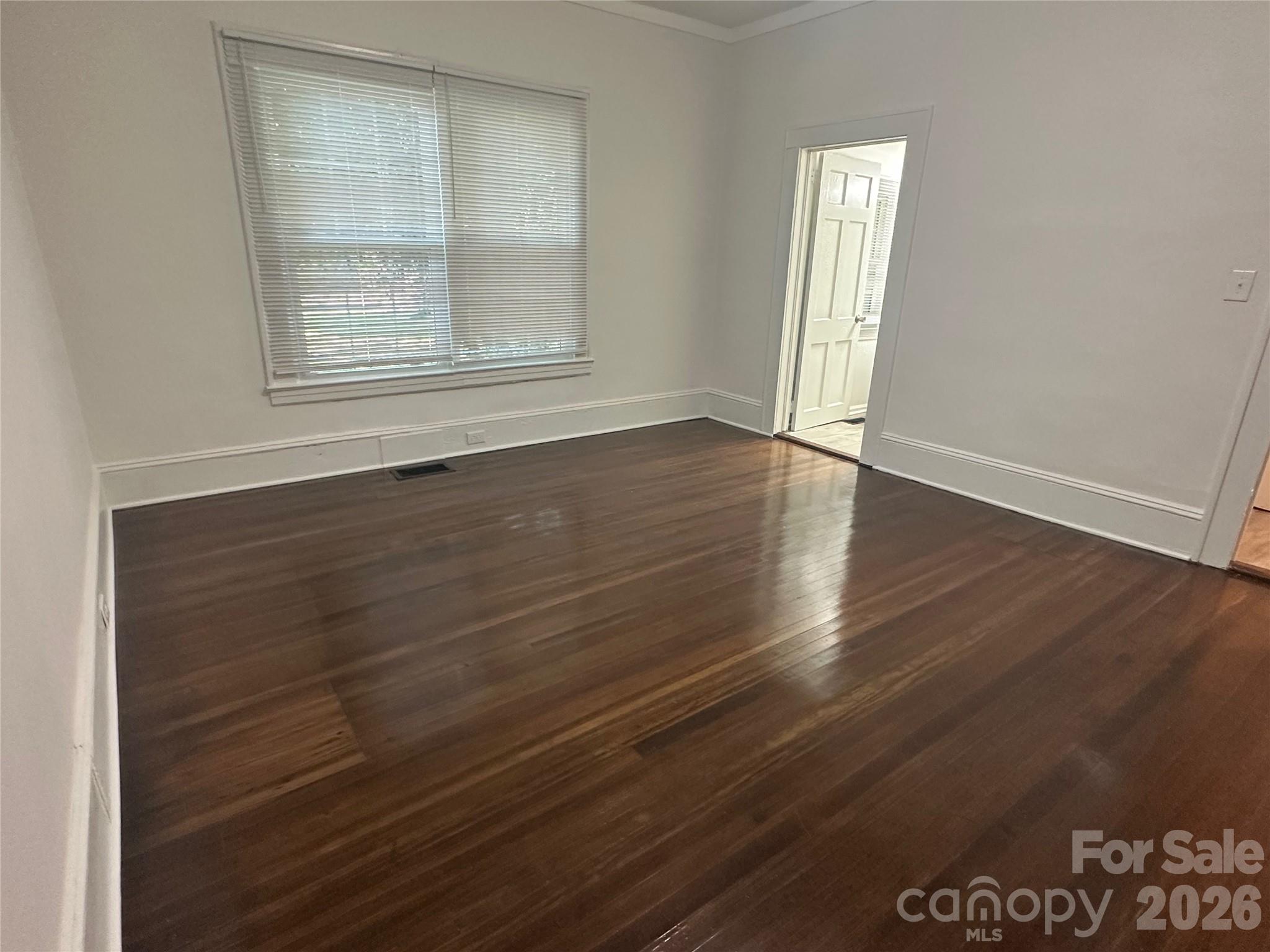 4028 Leo Street Property Photo 17