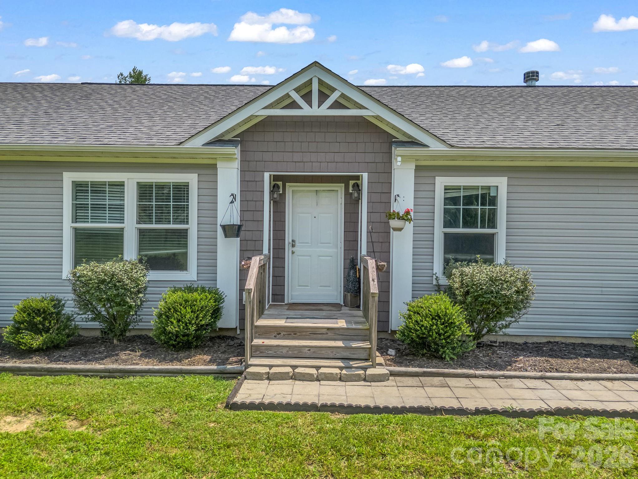 213 Big Oak Road Property Photo 1