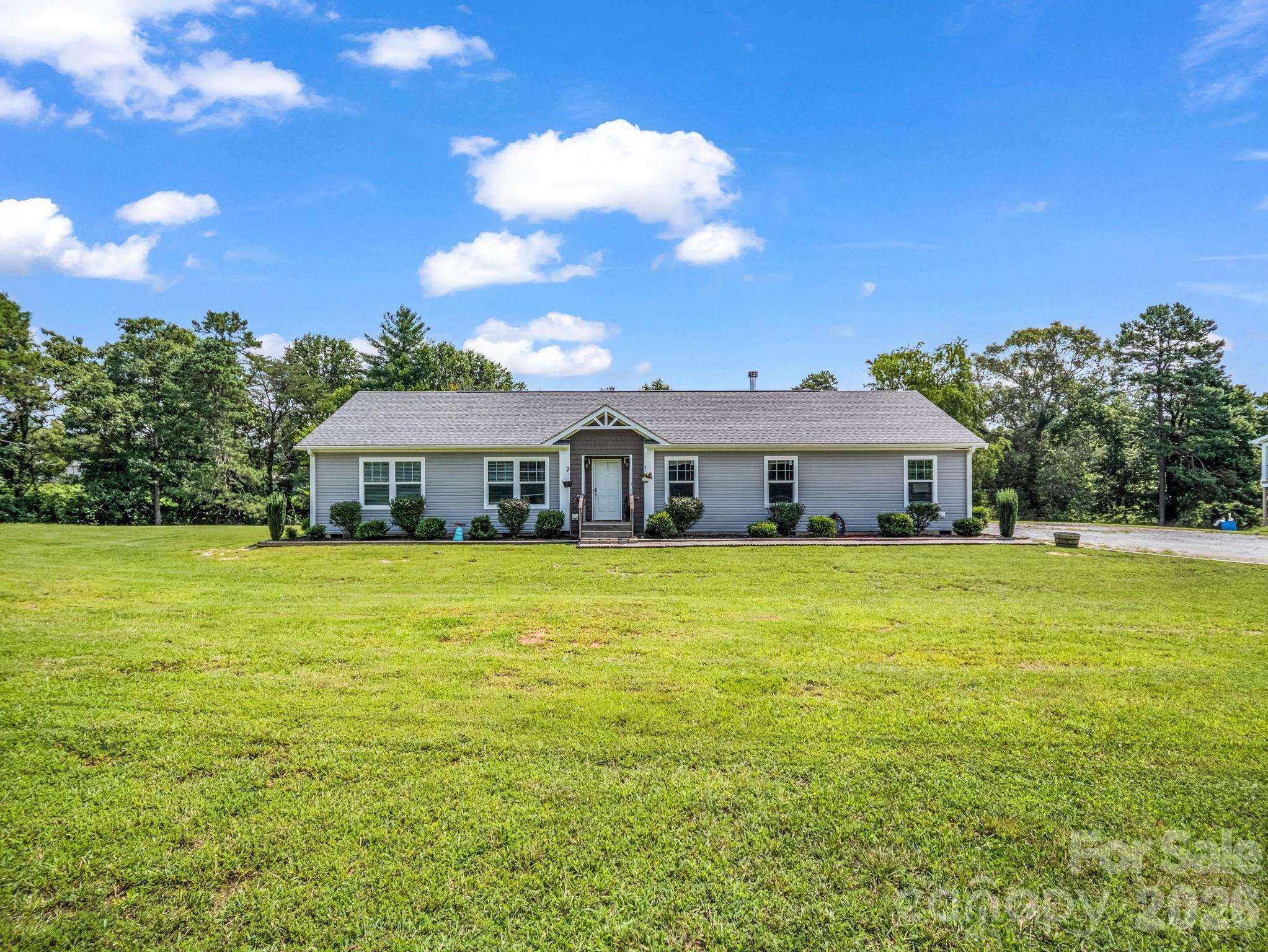 213 Big Oak Road Property Photo 4