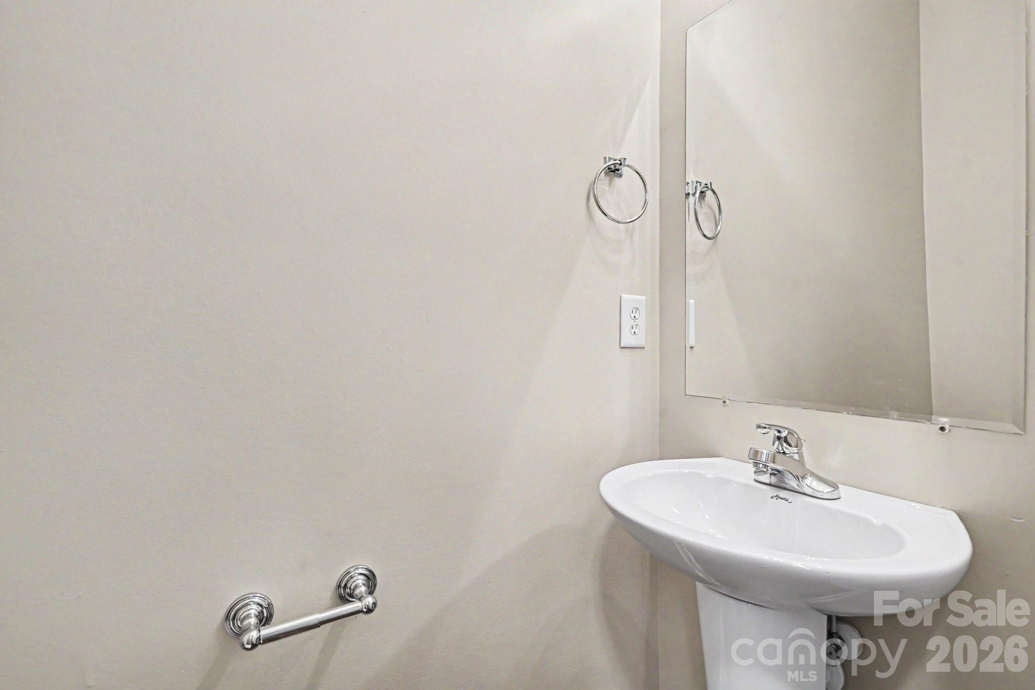 6116 Firethorne Lane Property Photo 14