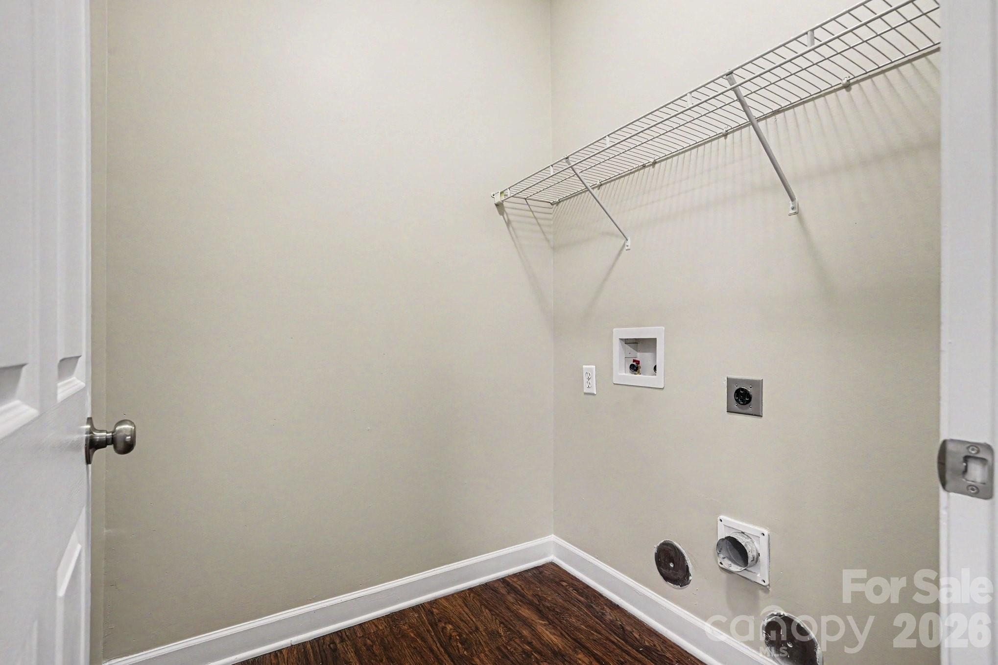 6116 Firethorne Lane Property Photo 24