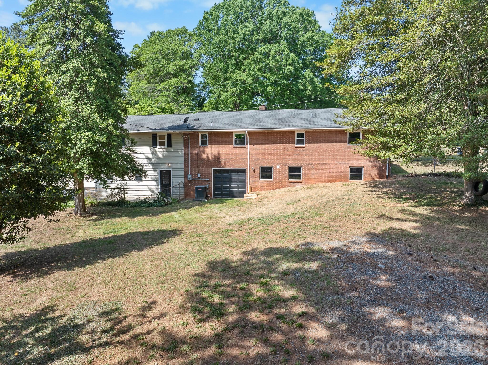 26 Eastside Drive Property Photo 9