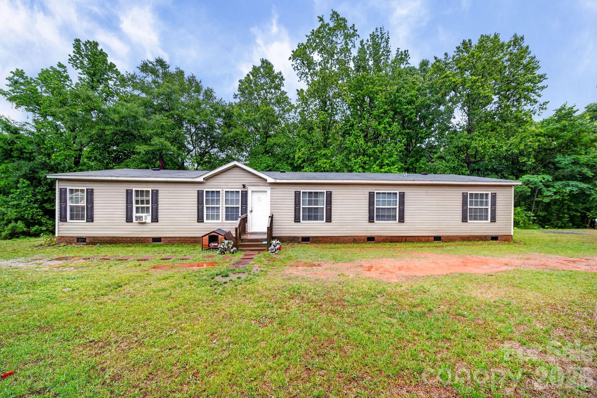 6956 Jamestowne Road Property Photo 1