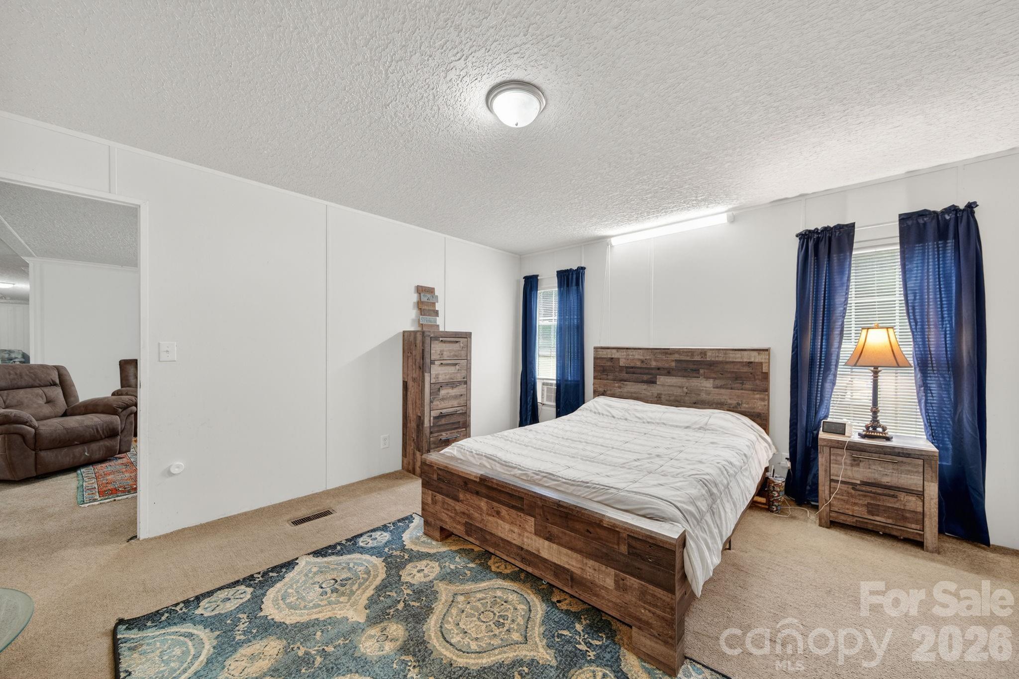6956 Jamestowne Road Property Photo 16