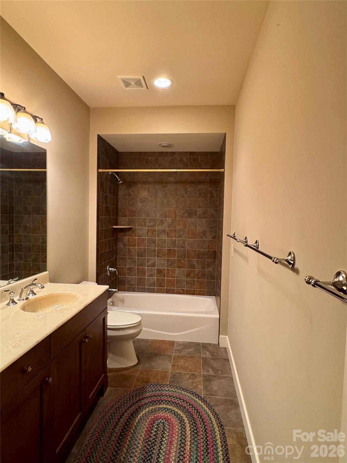 894 Dunroy Drive Property Photo 24