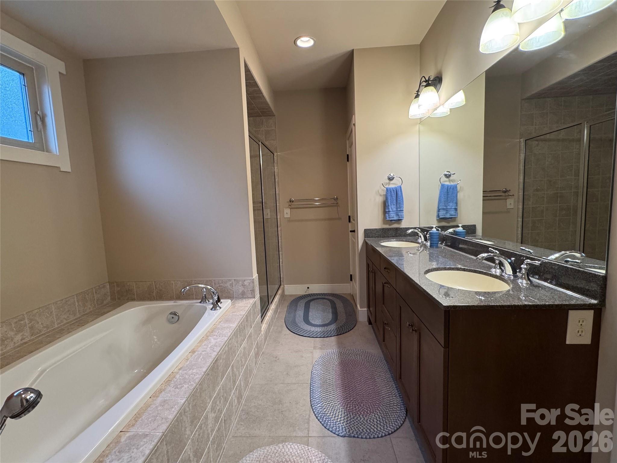 894 Dunroy Drive Property Photo 29