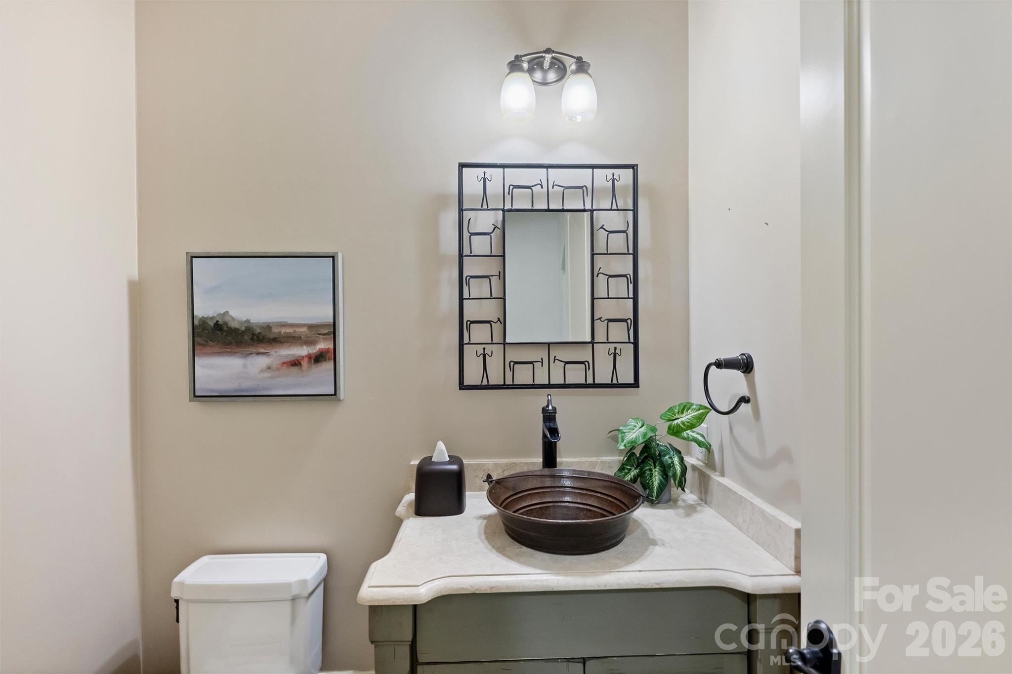 4901 Carmel Park Drive Property Photo 7