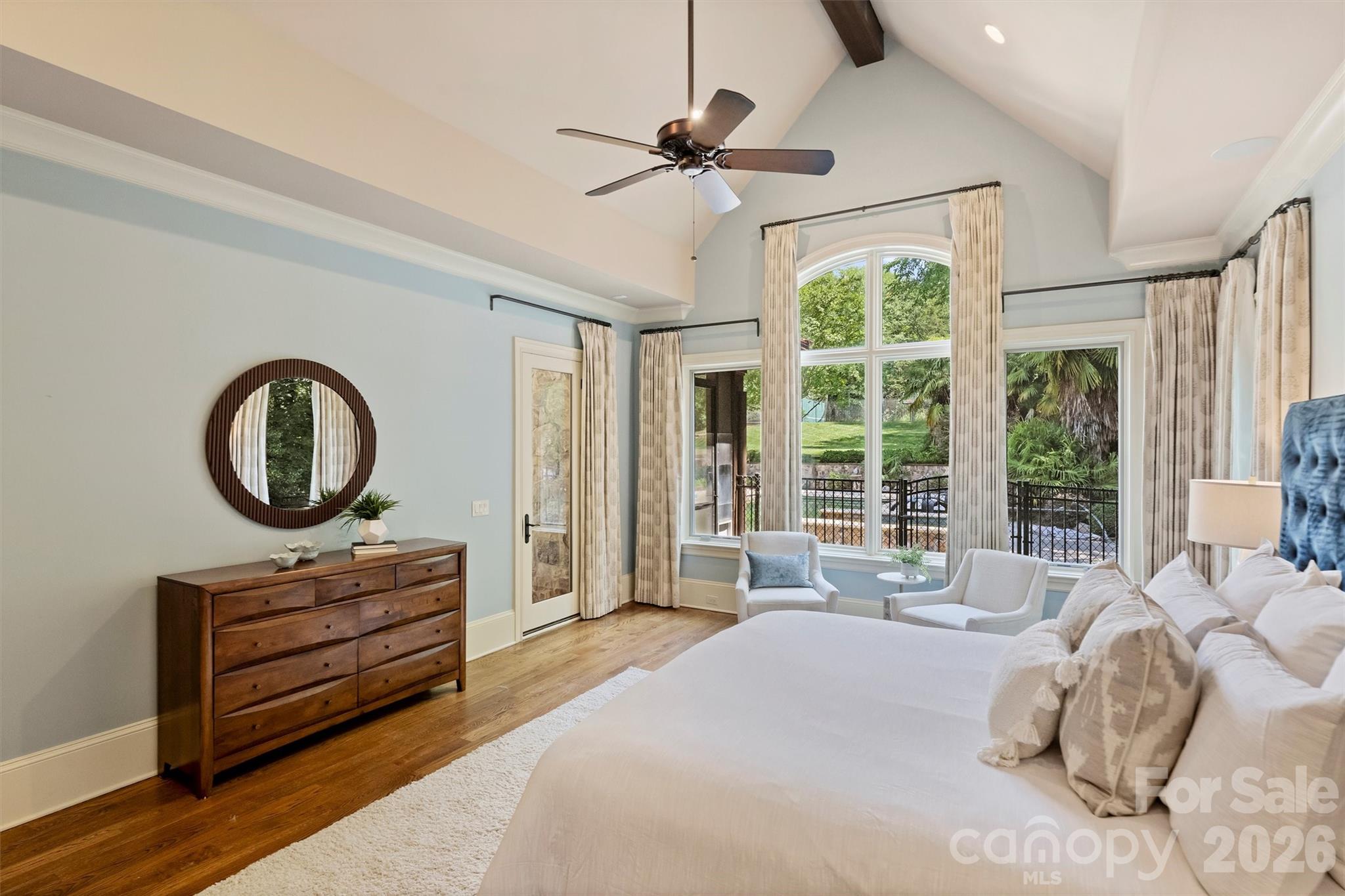 4901 Carmel Park Drive Property Photo 10