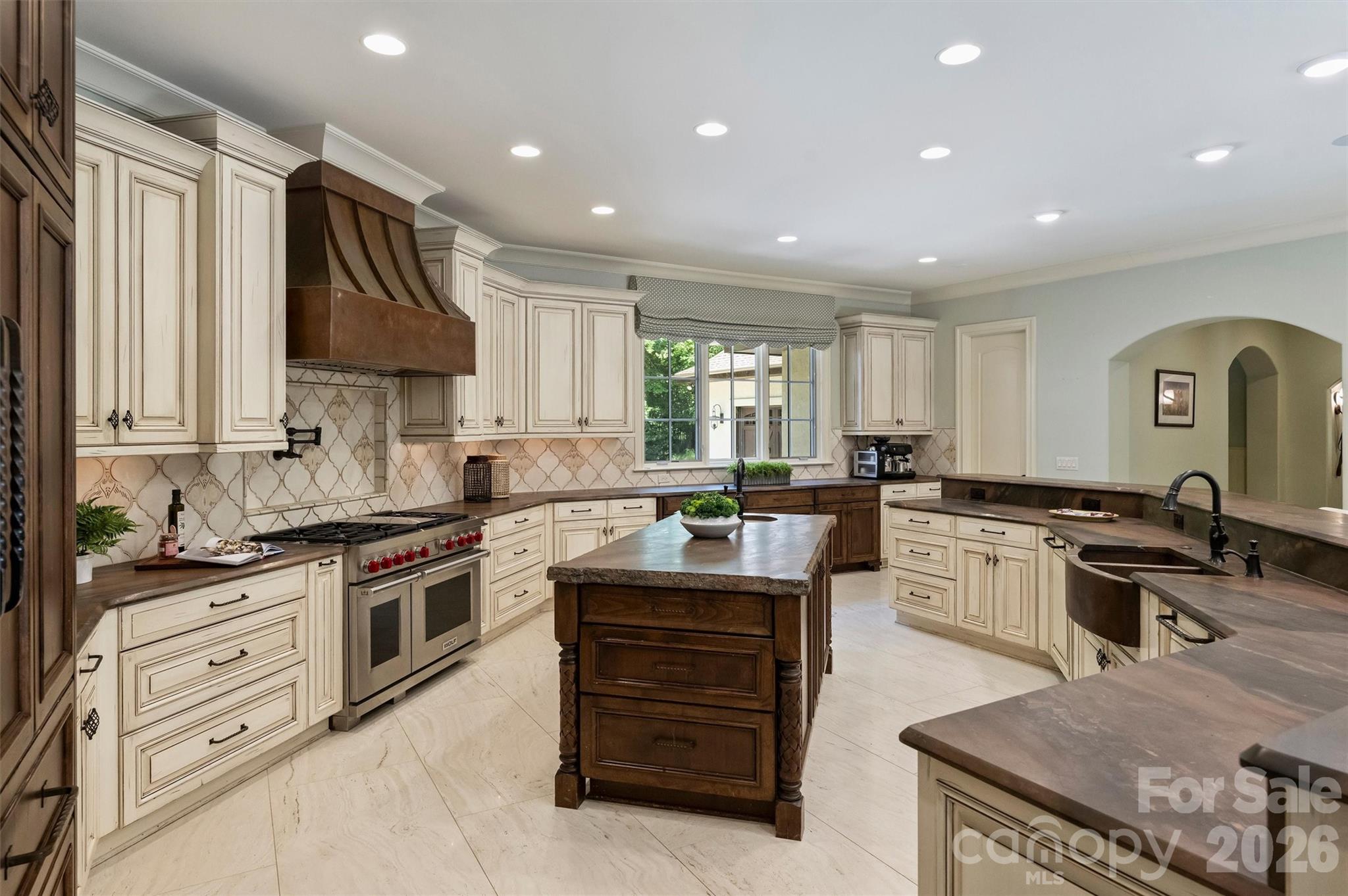 4901 Carmel Park Drive Property Photo 17