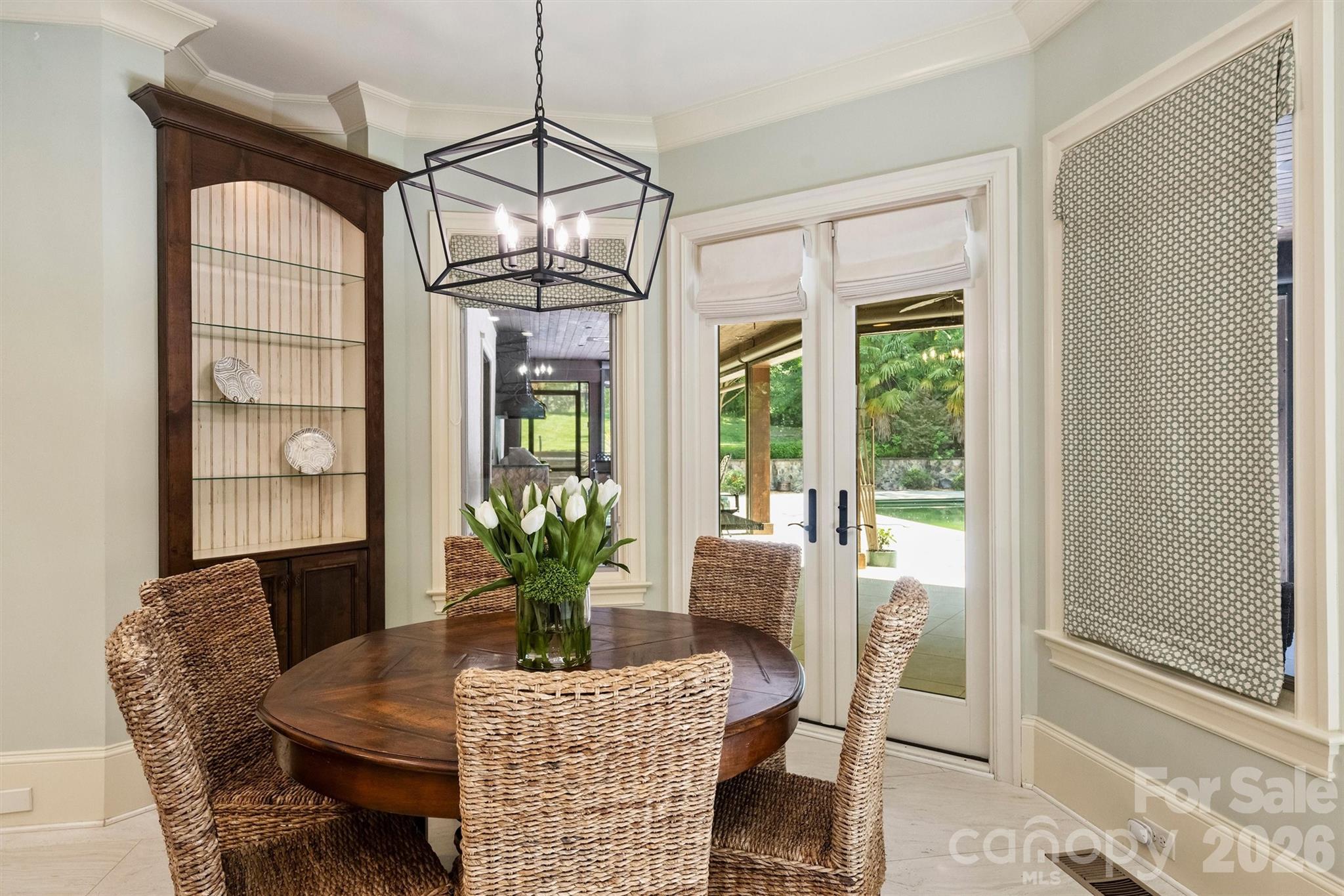 4901 Carmel Park Drive Property Photo 19