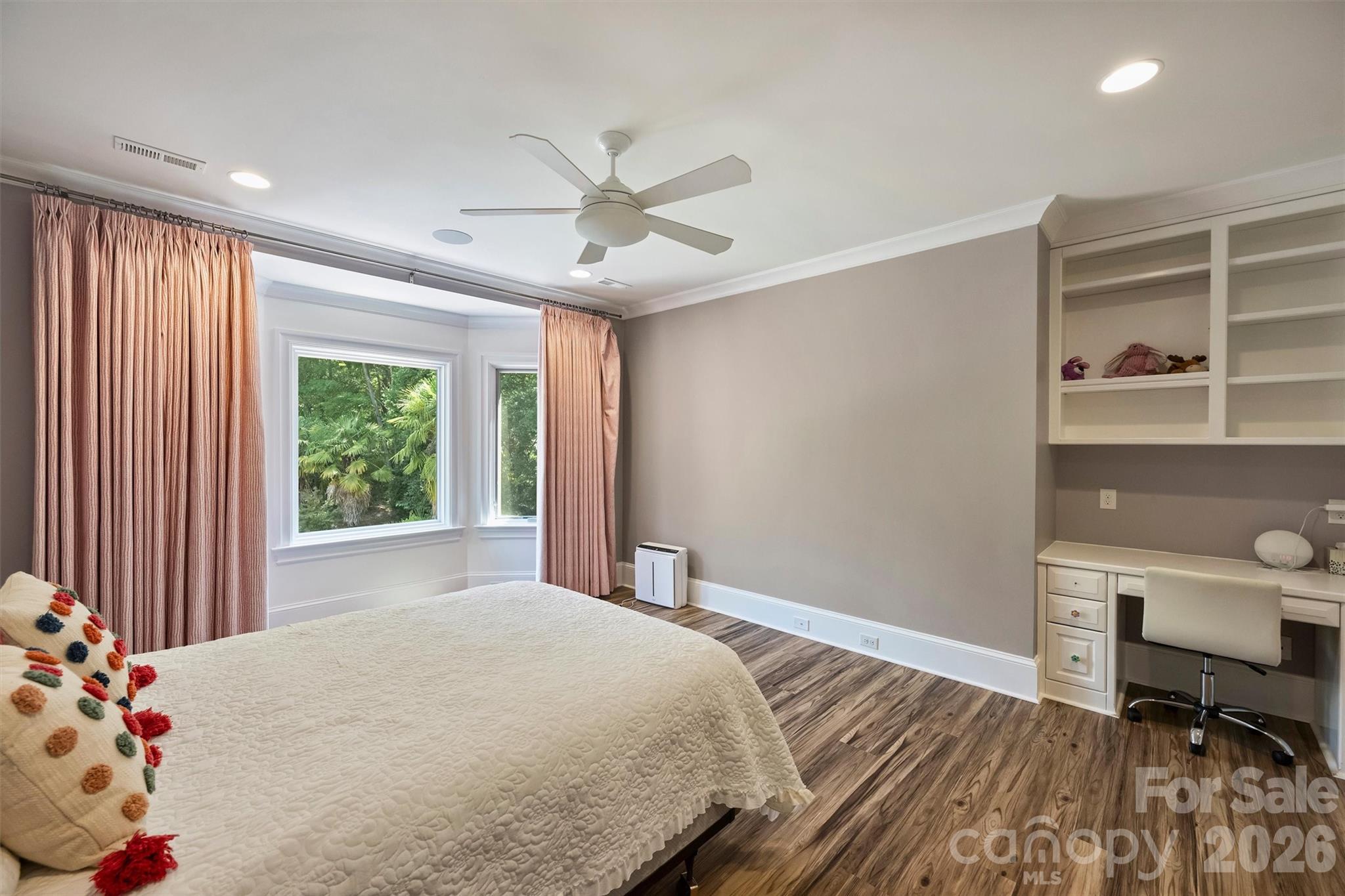 4901 Carmel Park Drive Property Photo 30
