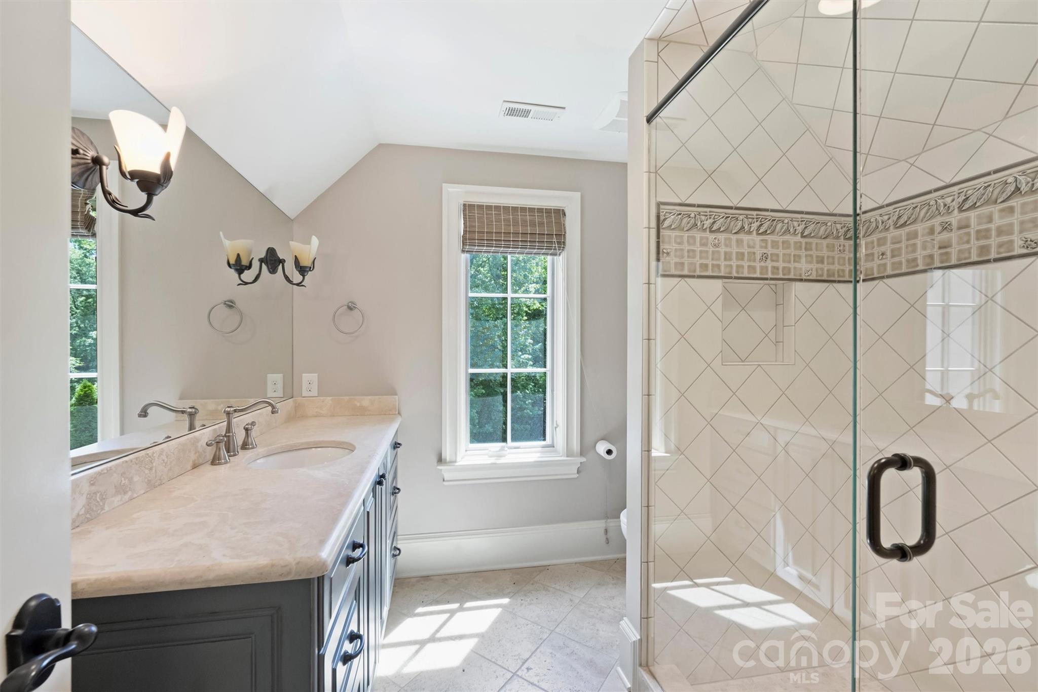 4901 Carmel Park Drive Property Photo 37