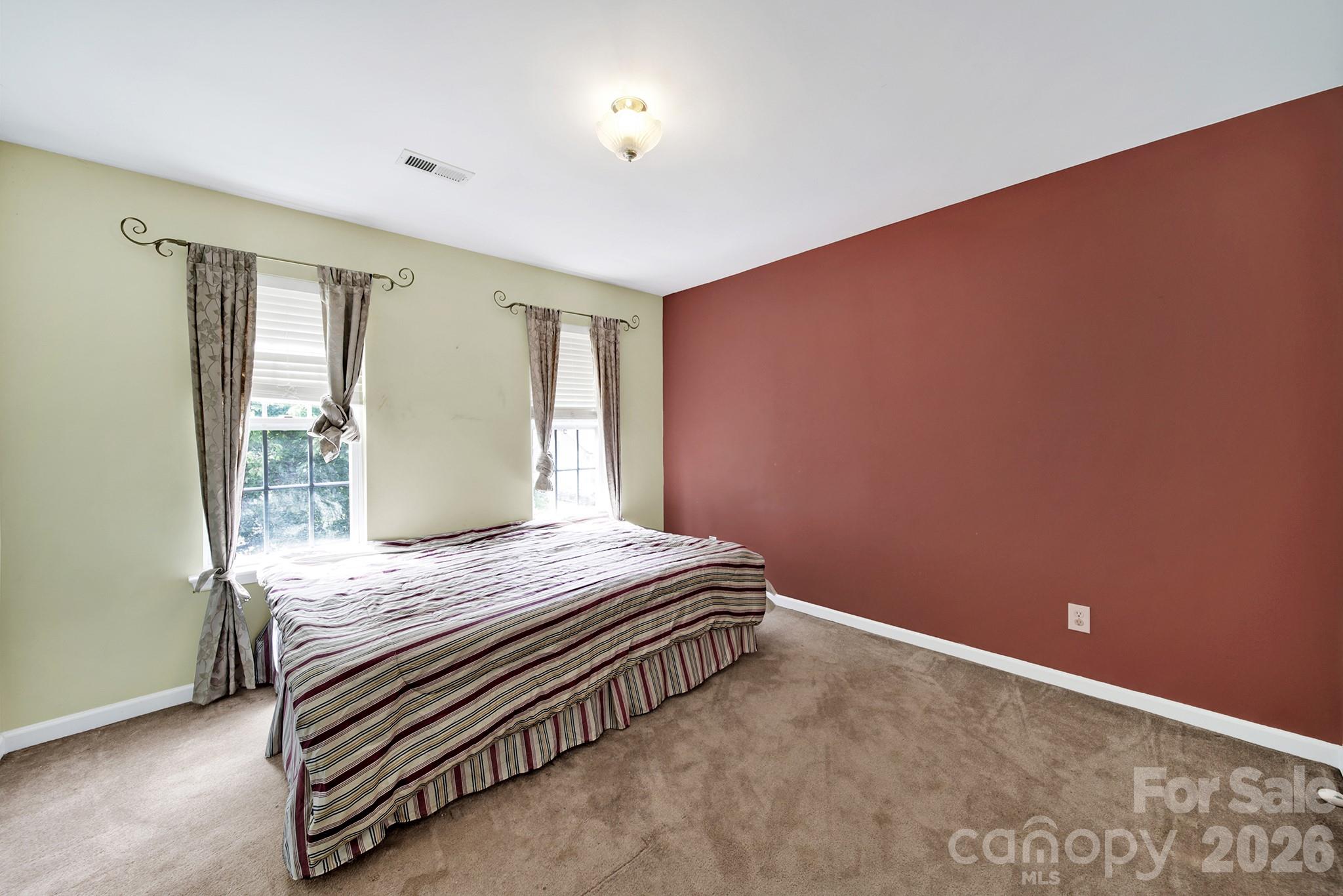 10918 Chamberlain Hall Court Property Photo 20
