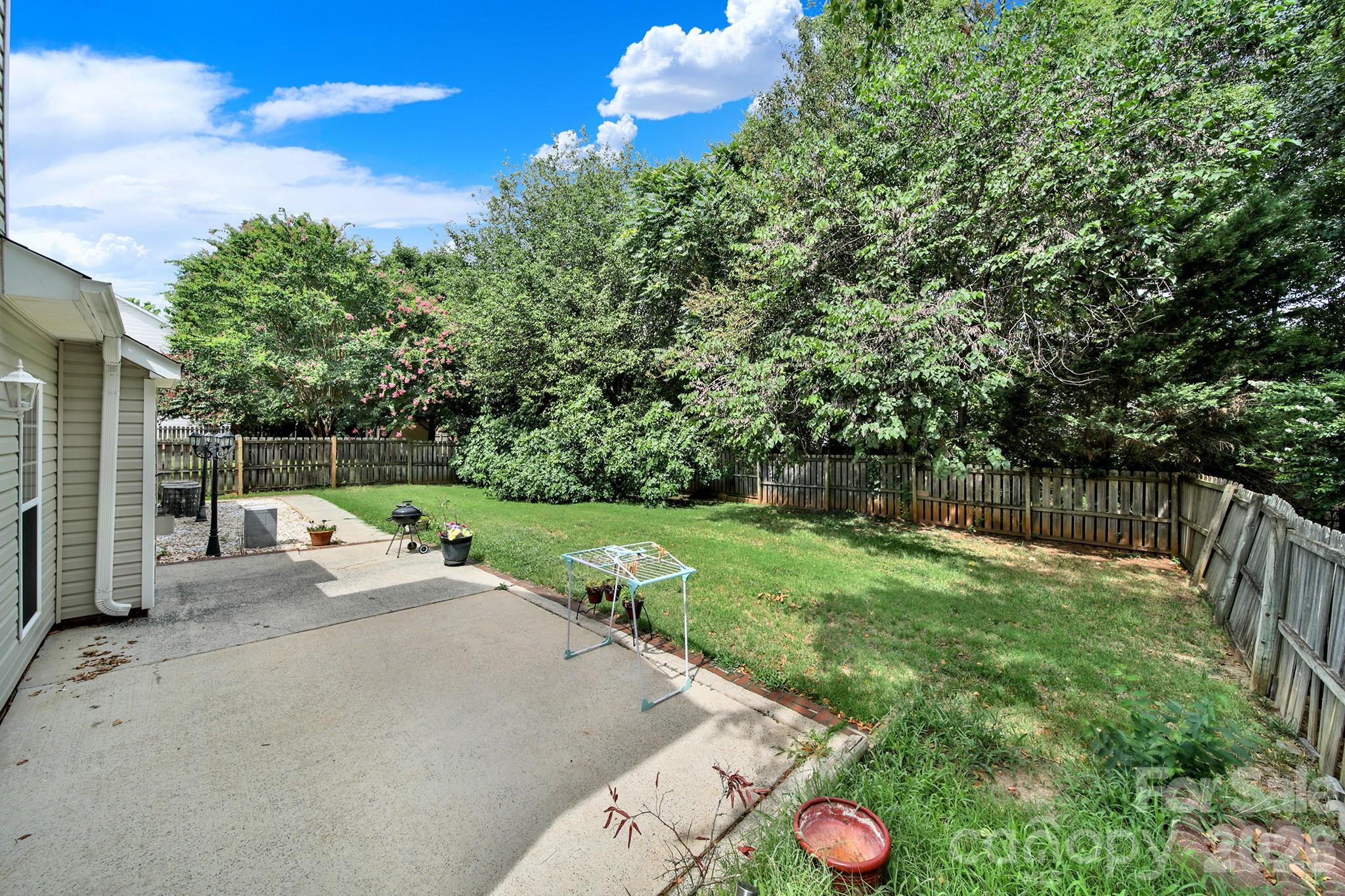 10918 Chamberlain Hall Court Property Photo 27
