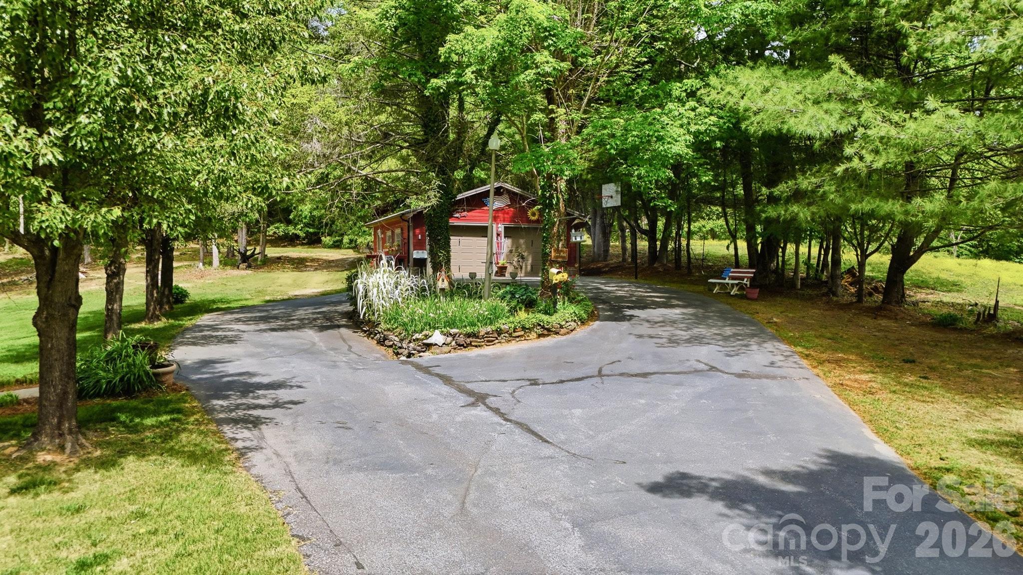 3497 Blue Creek Road Property Photo 35