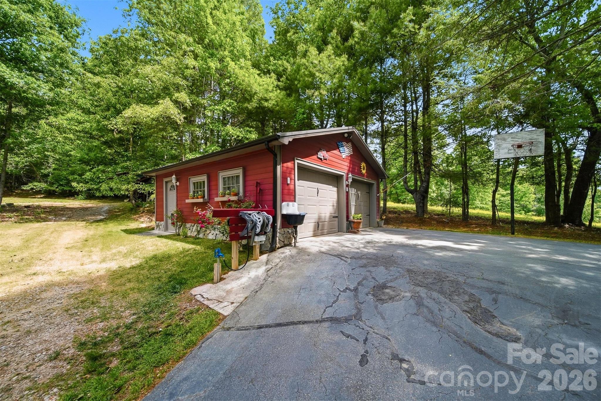 3497 Blue Creek Road Property Photo 36