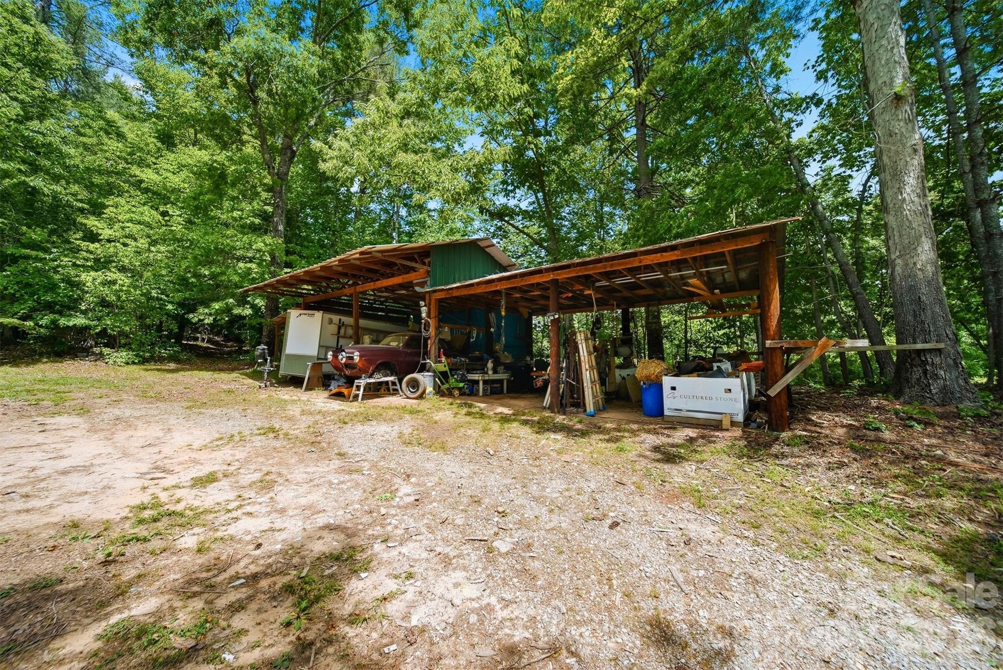 3497 Blue Creek Road Property Photo 37