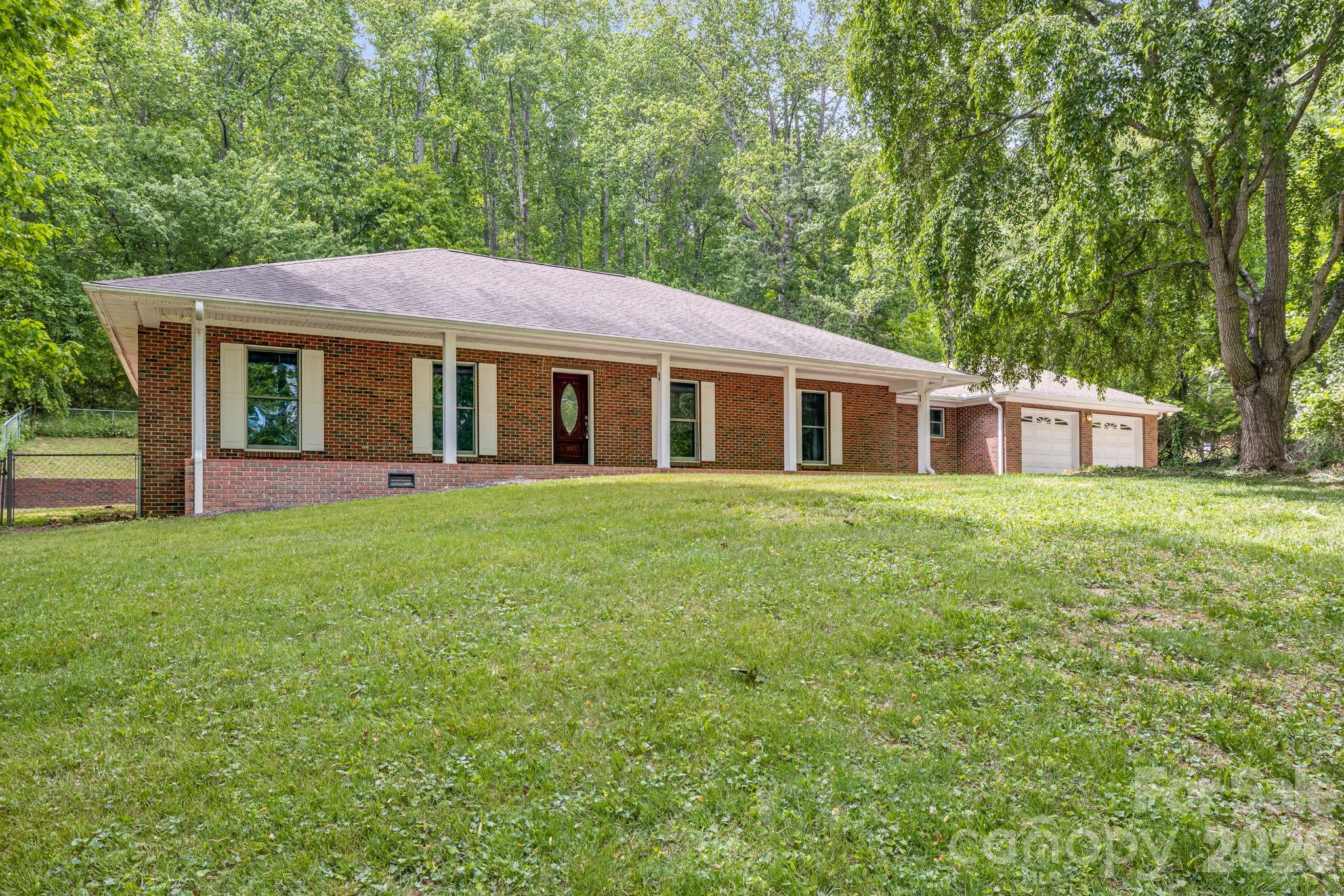 35 Byrd Road Property Photo 2