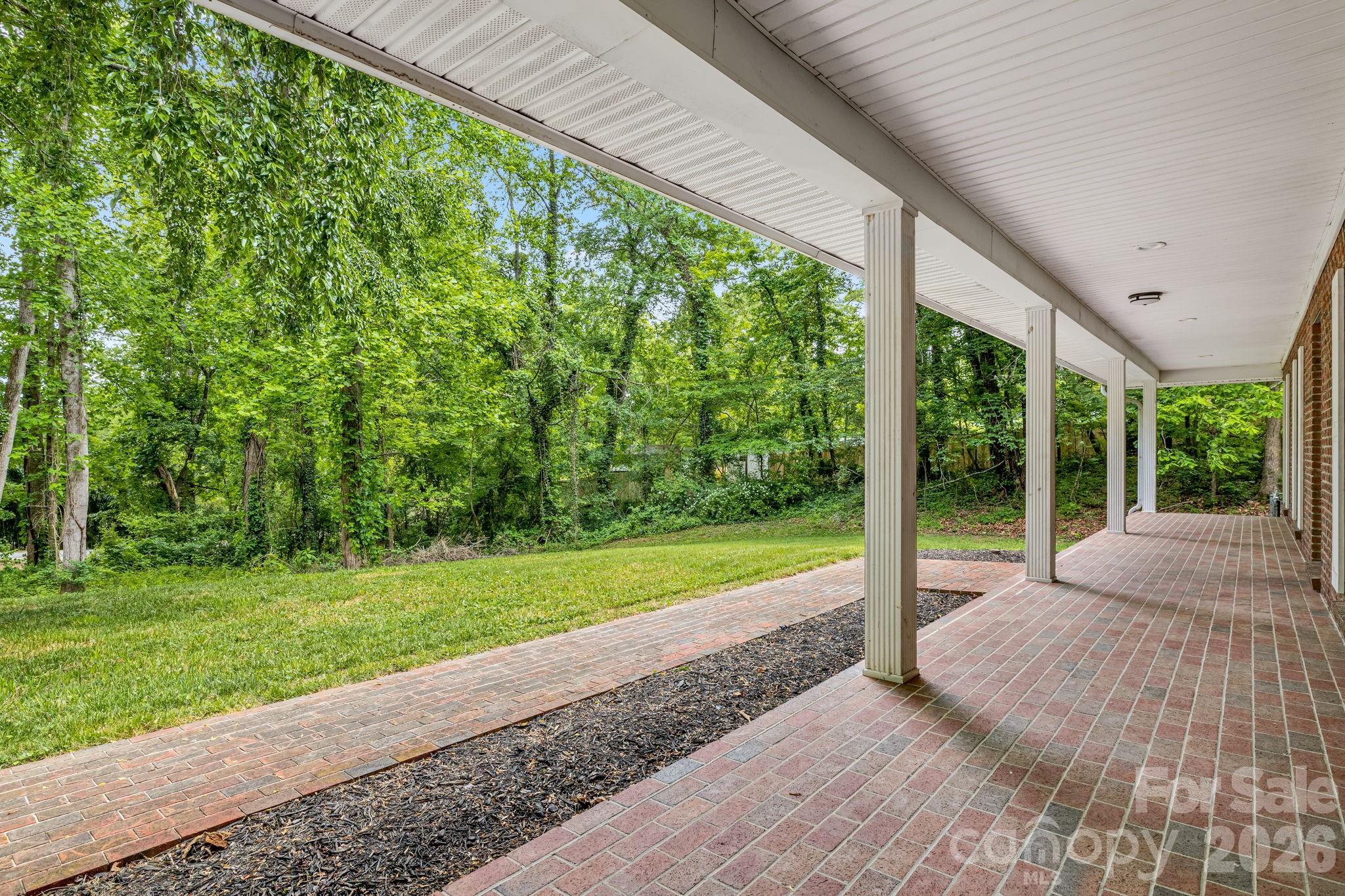 35 Byrd Road Property Photo 3