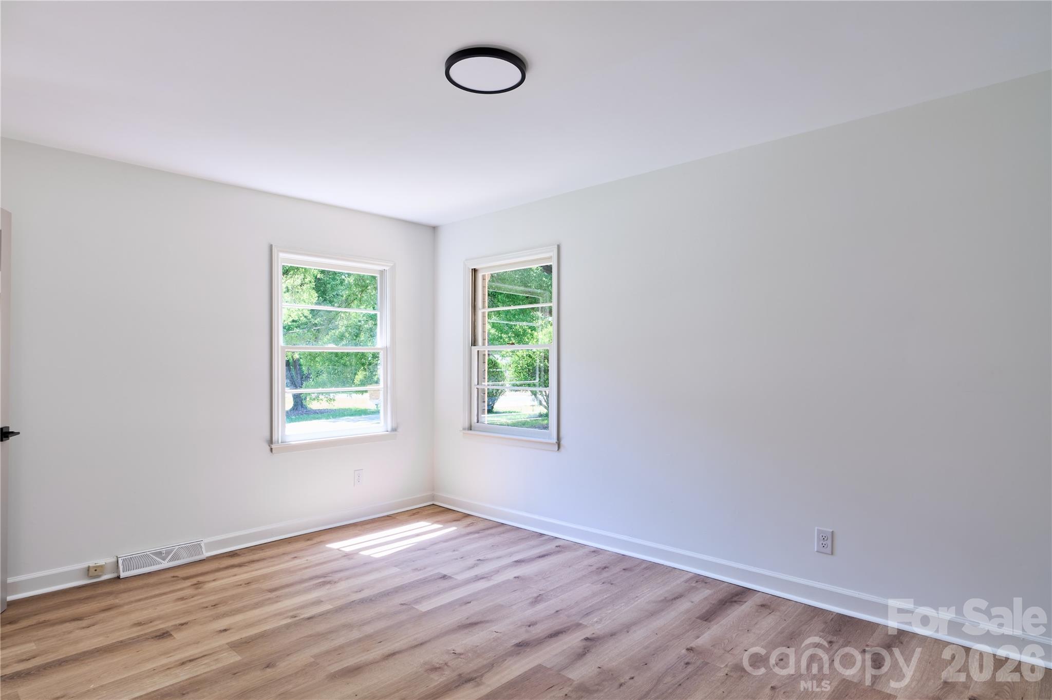 408 Midway Drive Property Photo 25