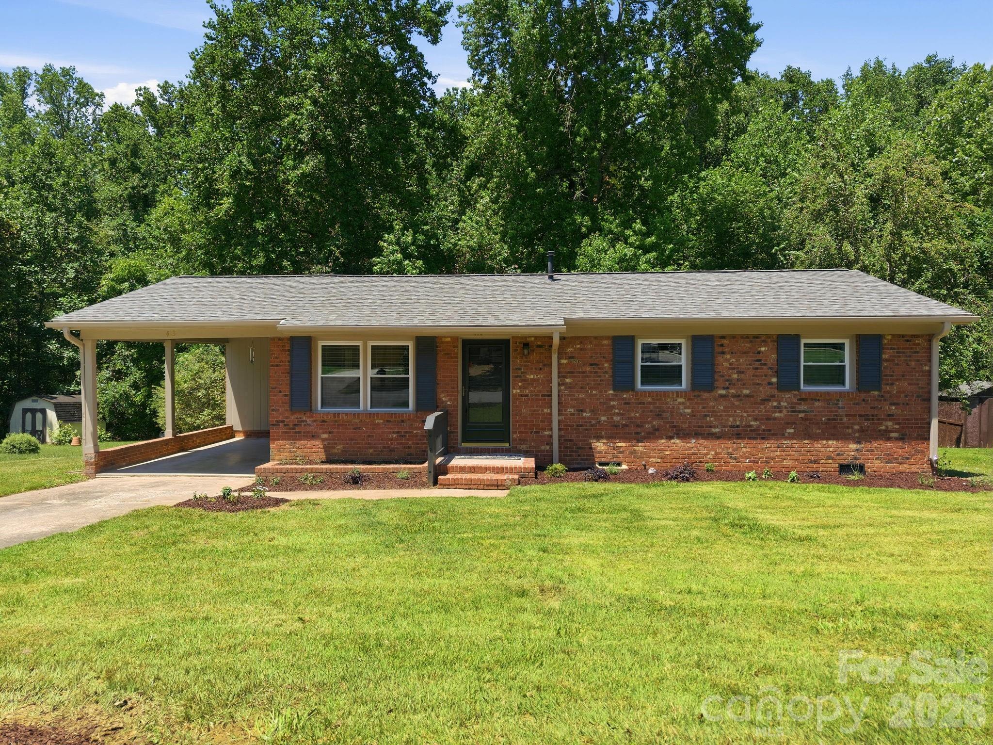 413 E Mclelland Avenue Property Photo 14