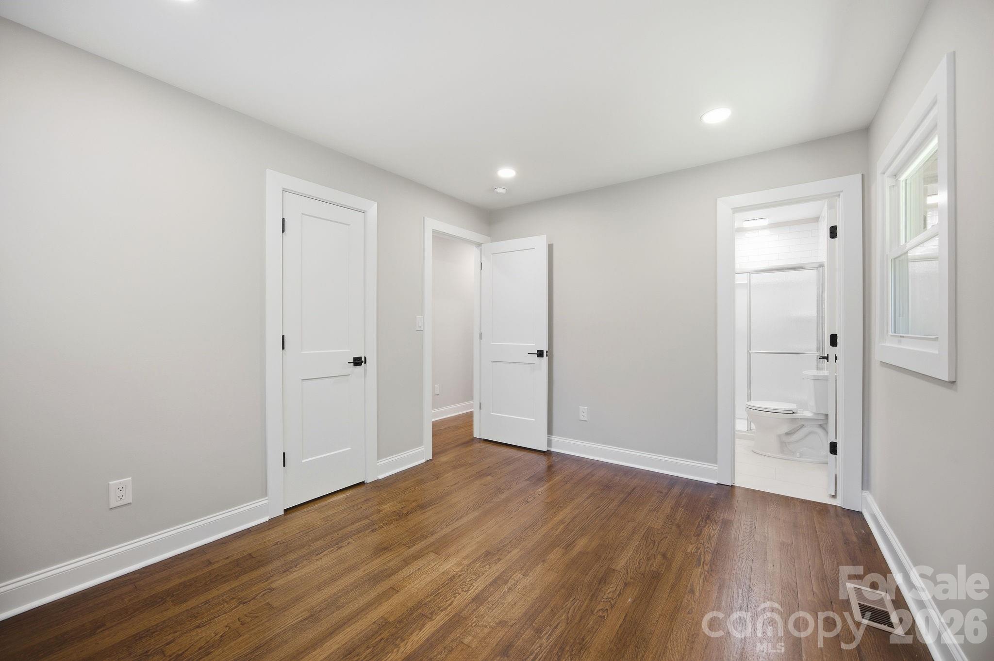 413 E Mclelland Avenue Property Photo 35