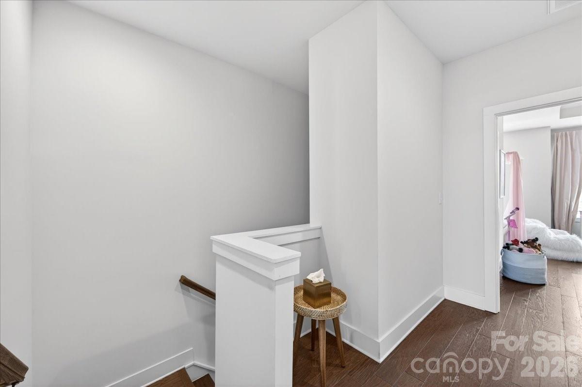 334 Armour Street Property Photo 34