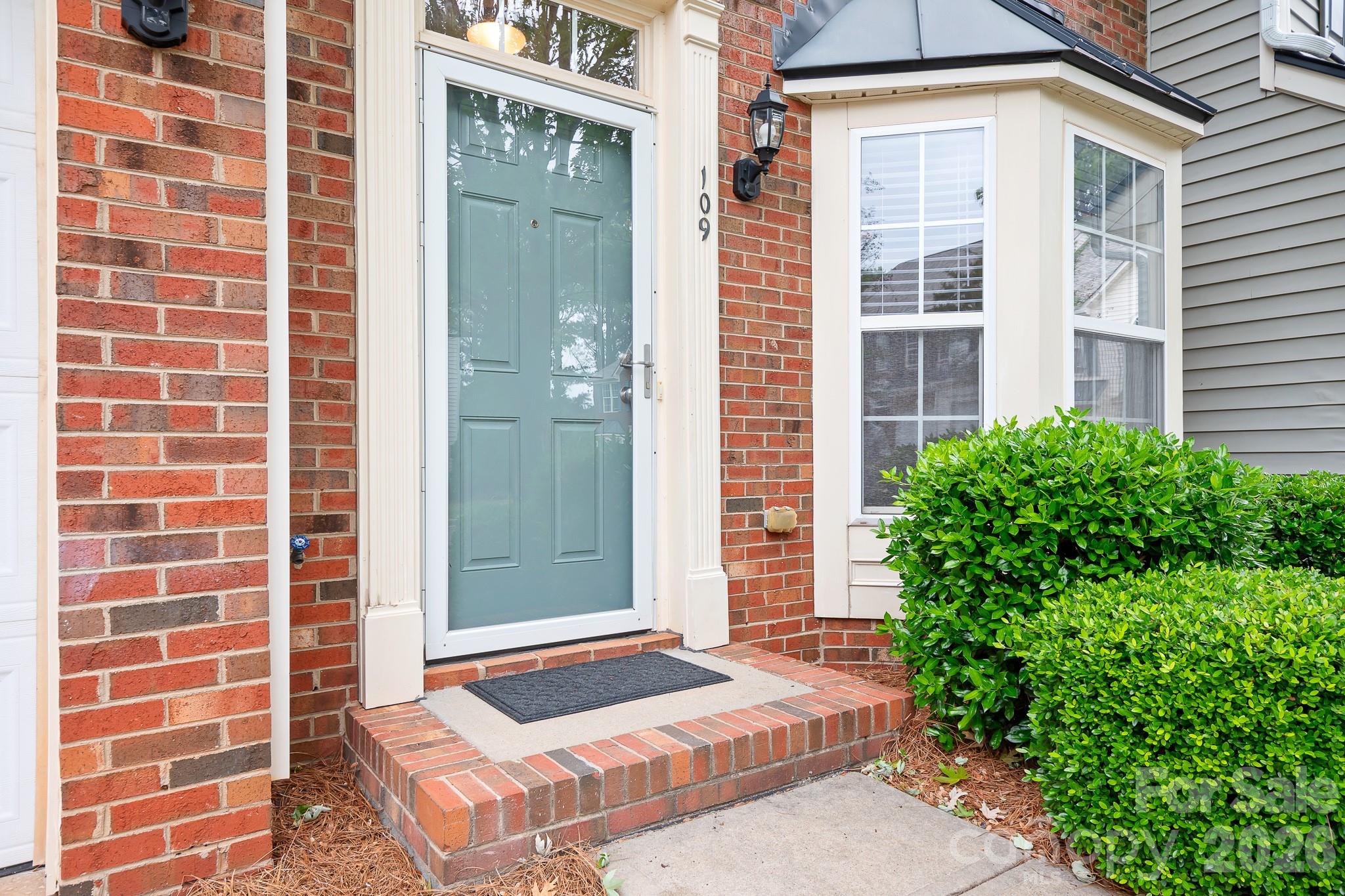 109 Kase Court Property Photo 4